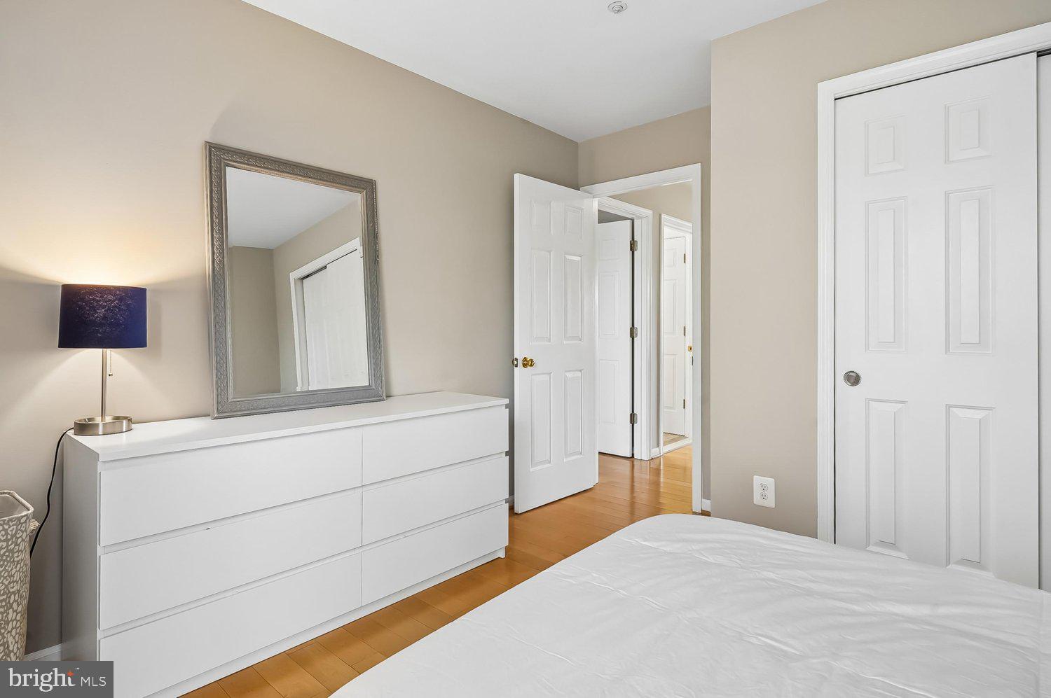 SOUTH RIVER COLONY - Residential