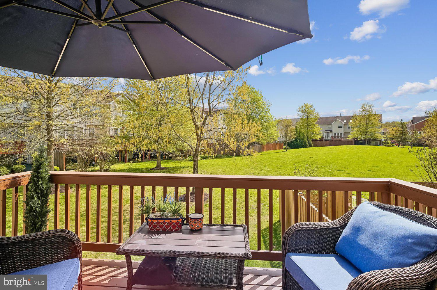 SOUTH RIVER COLONY - Residential