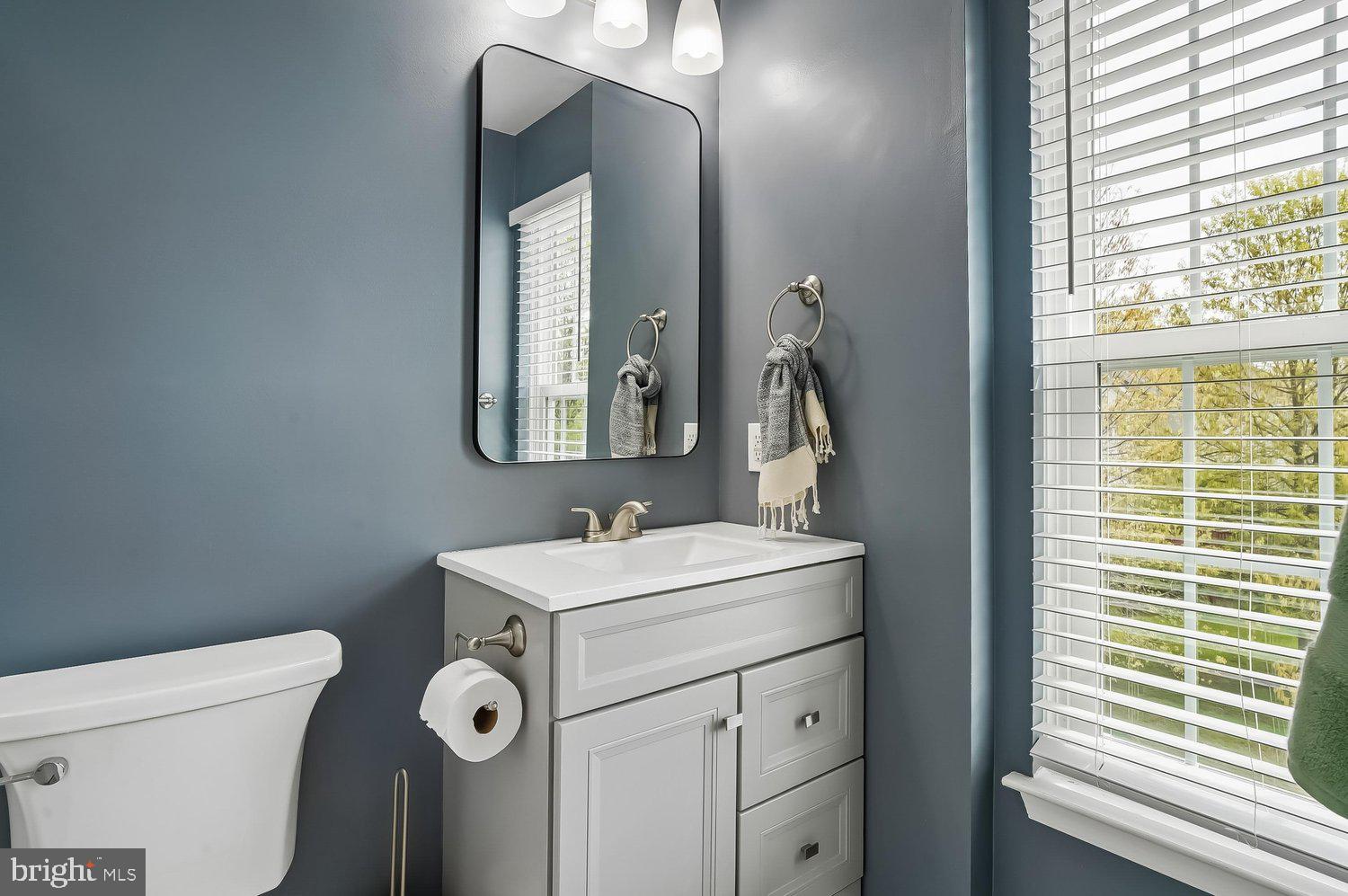 SOUTH RIVER COLONY - Residential