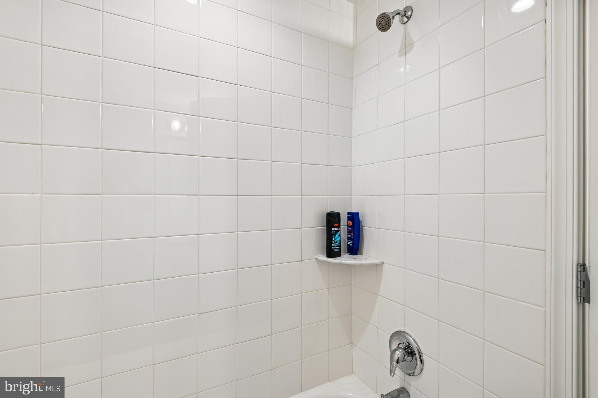 ROCKBURN COMMONS III - Residential