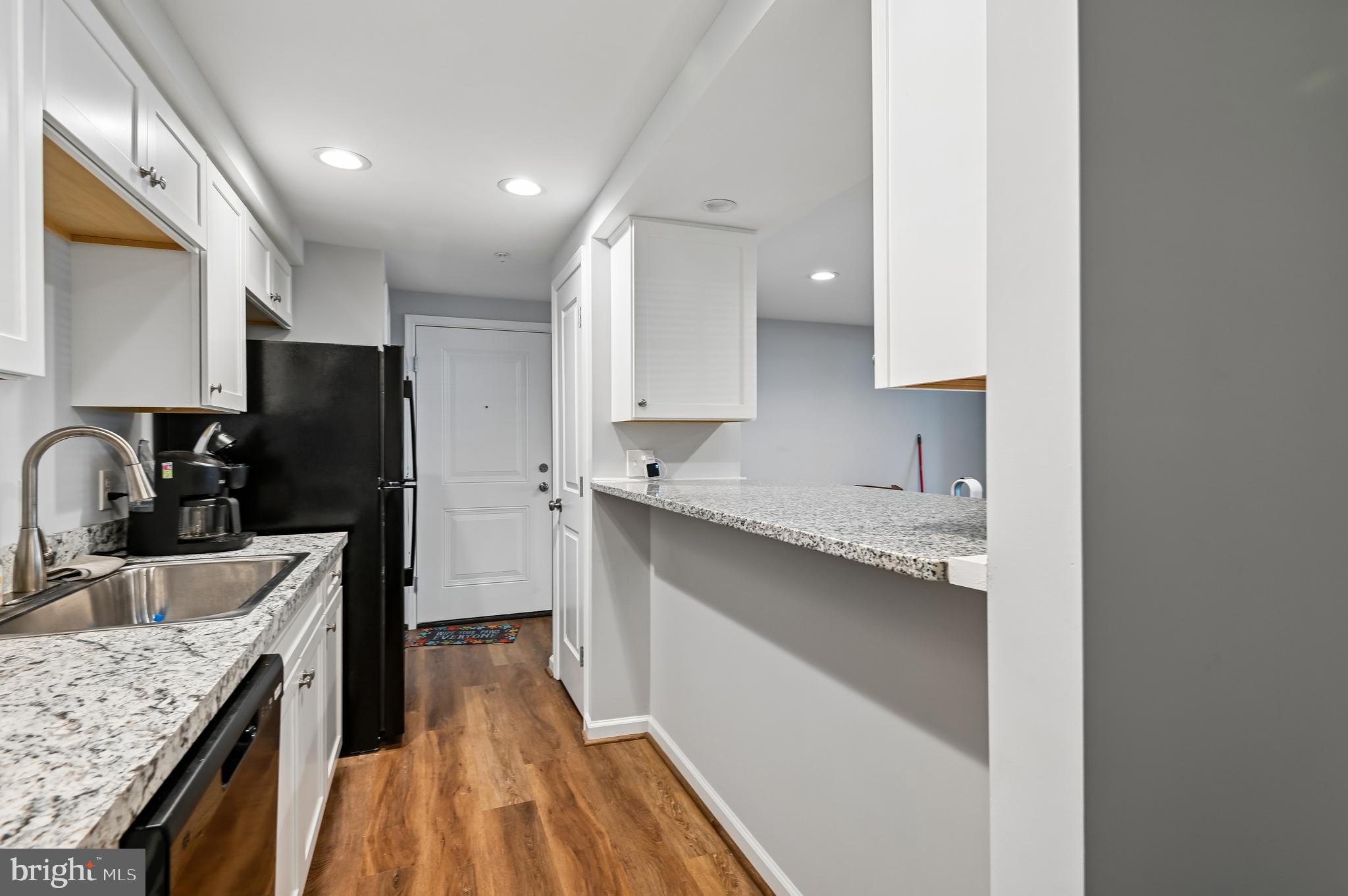 ROCKBURN COMMONS III - Residential