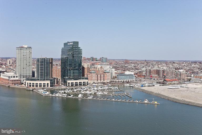 HARBORVIEW - Residential Lease