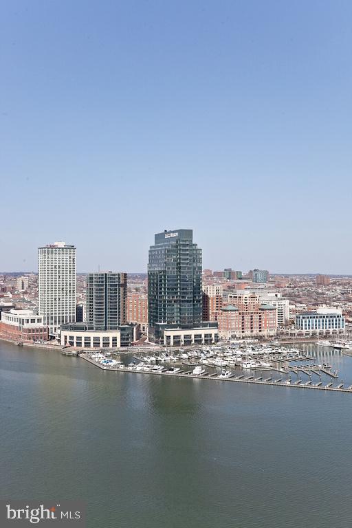 HARBORVIEW - Residential Lease