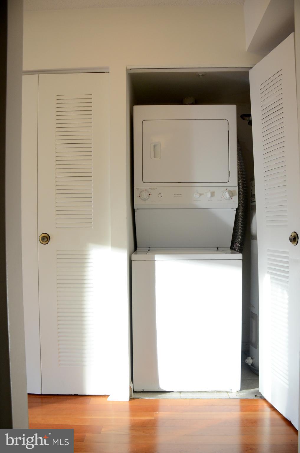 RENAISSANCE - Residential Lease