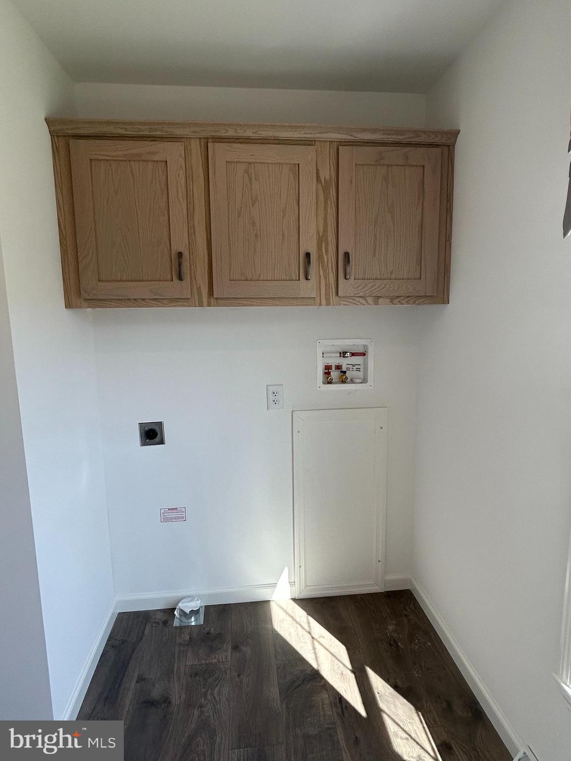 VILLAGES AT GREENFIELD - Residential