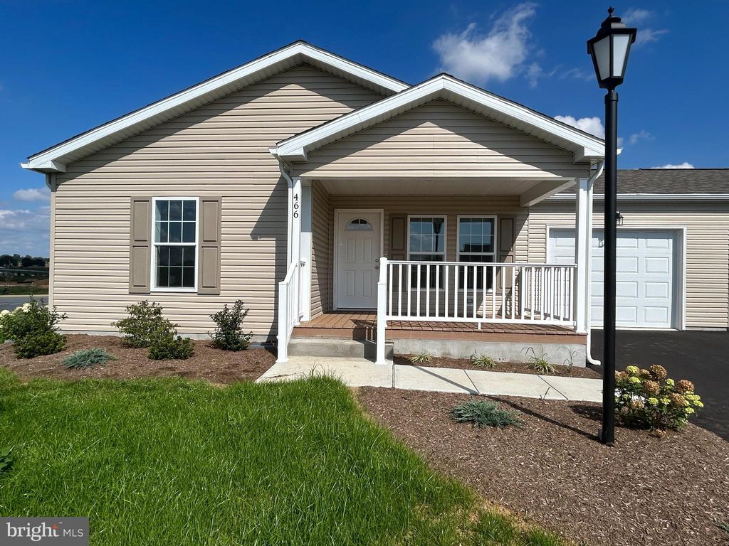 Photo of 466 Eastwood Lane, LANCASTER, PA 17601 (MLS # PALA2062902)