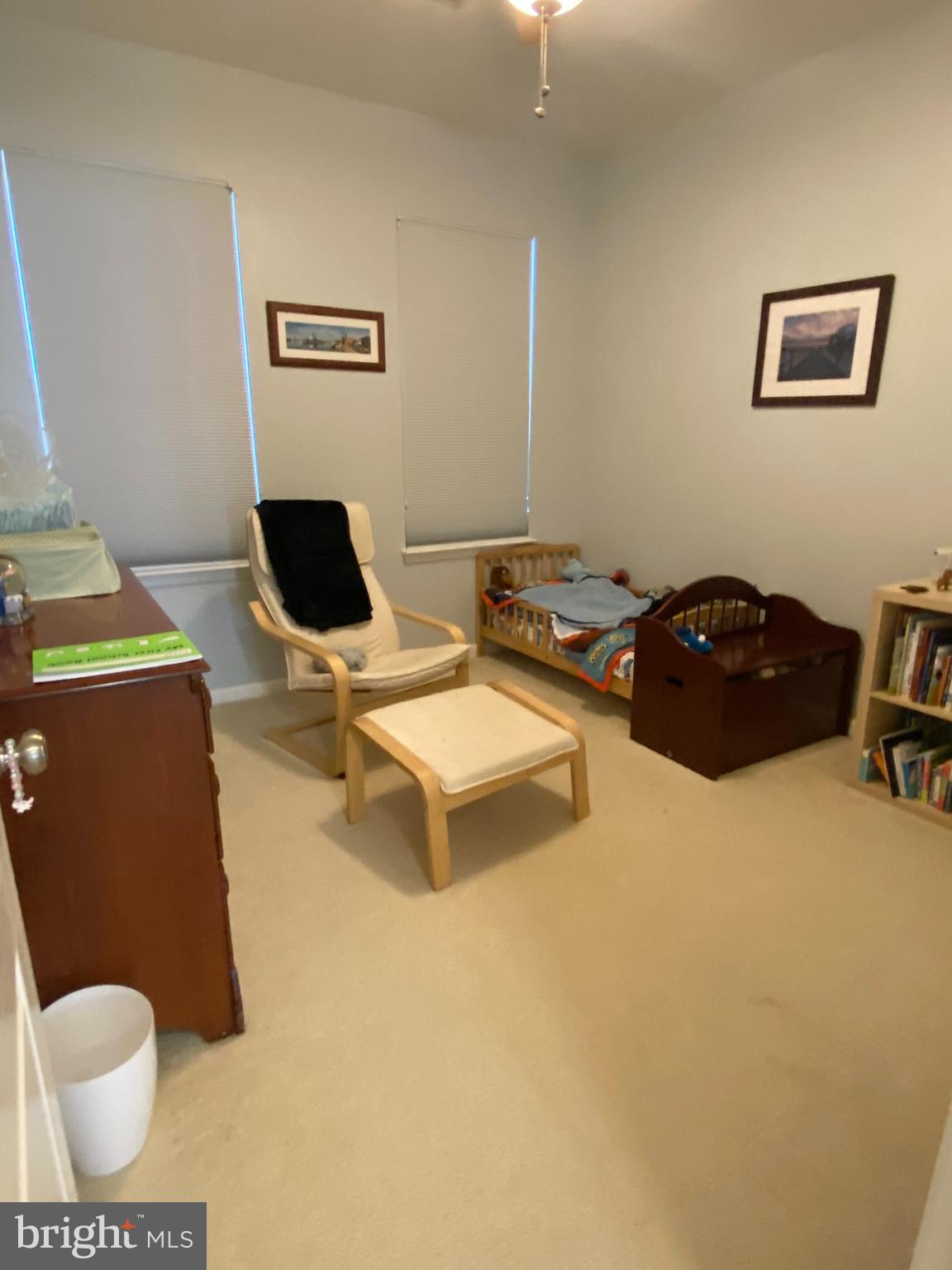 AUTUMN CHASE HUNT - Residential Lease