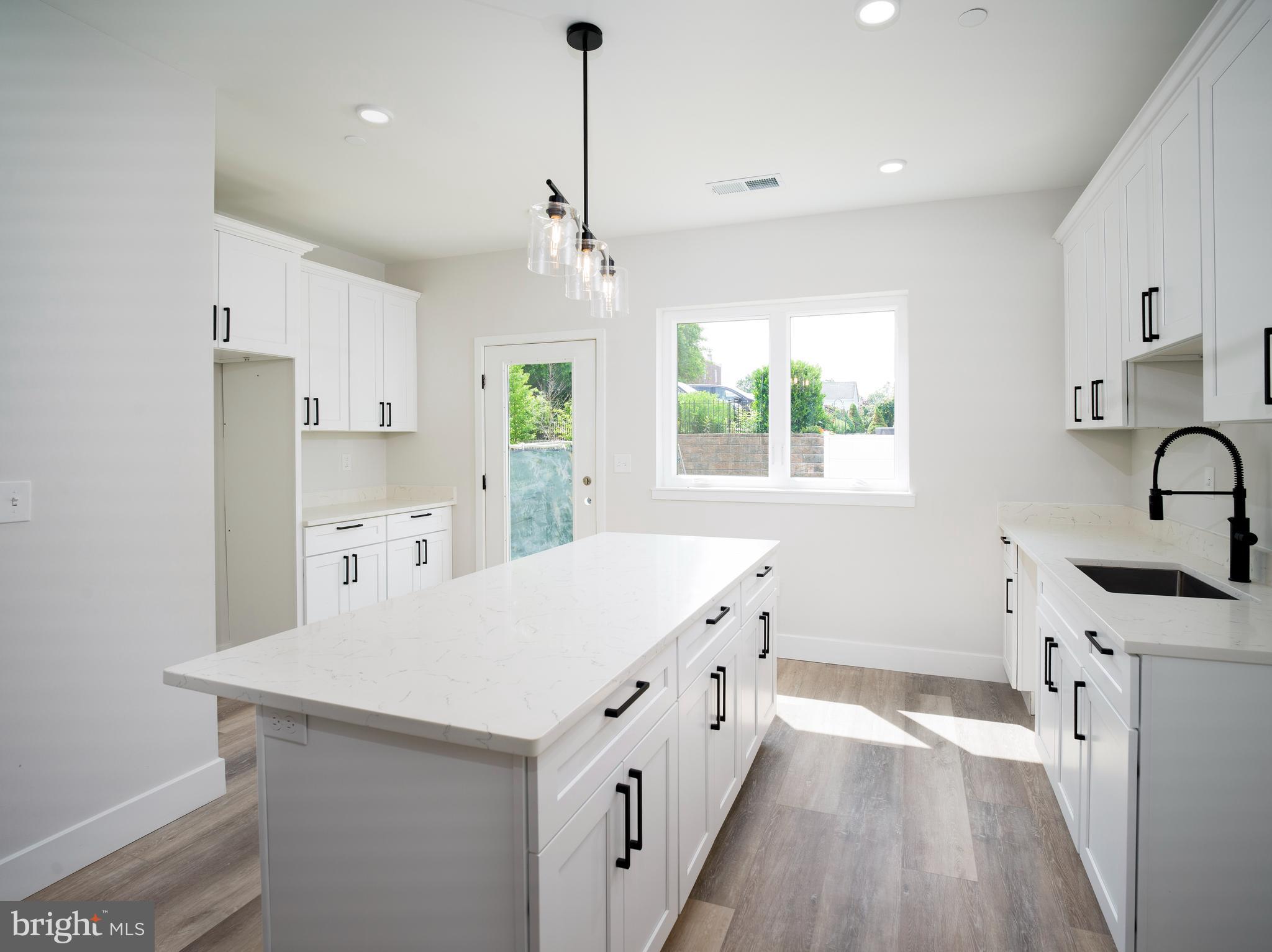 MANAYUNK - Residential