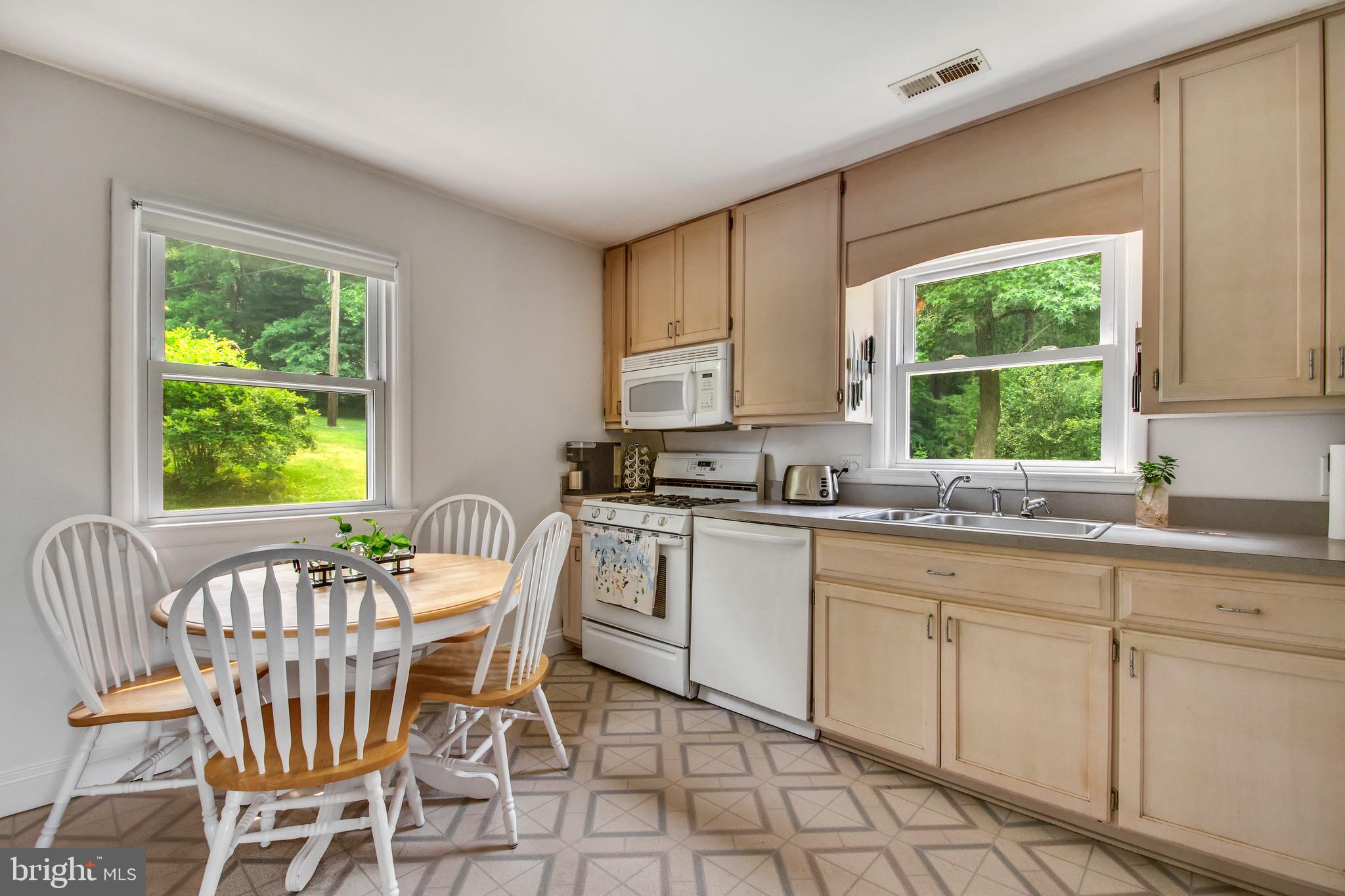 HARWOOD - Residential