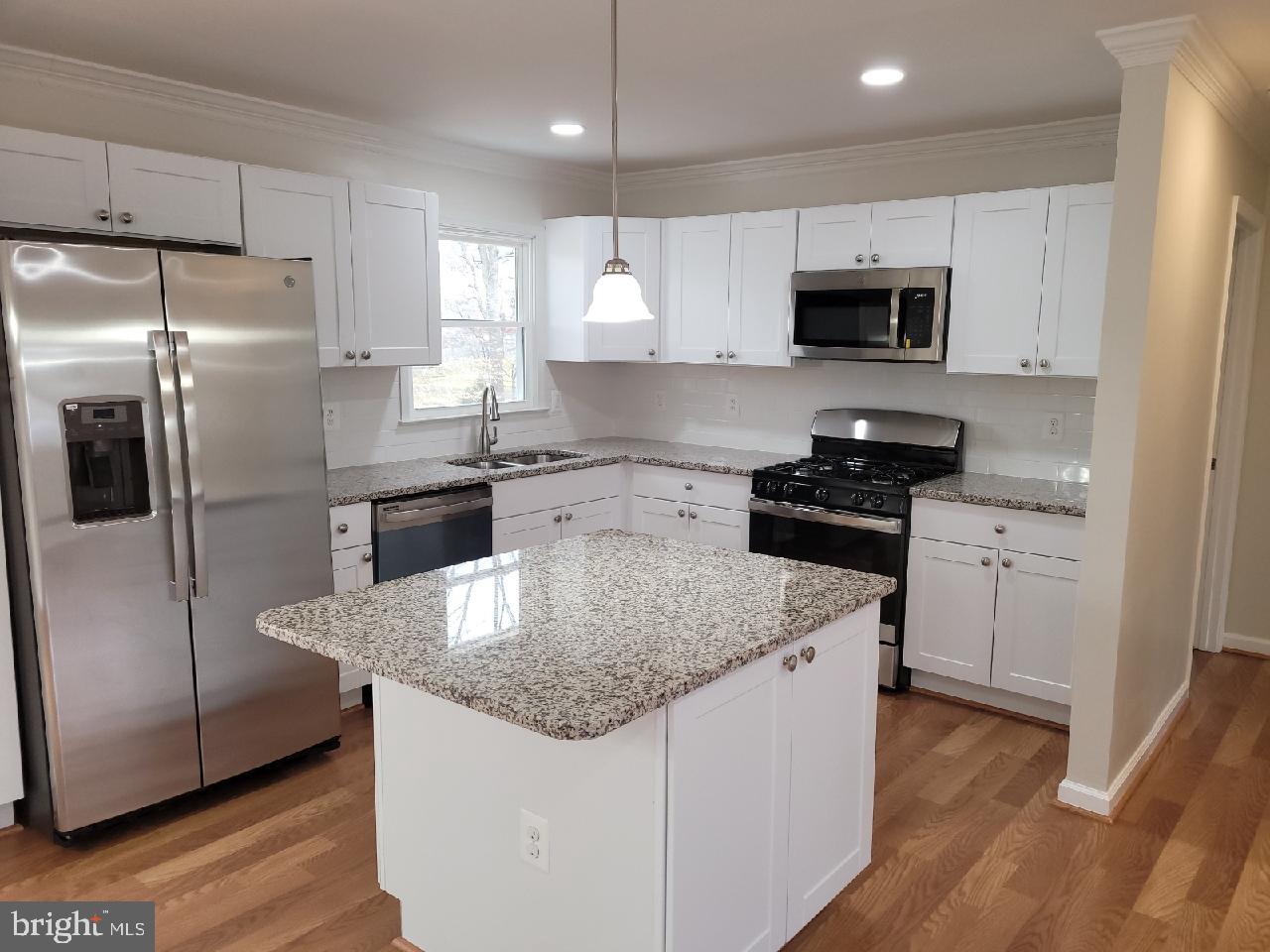 DALE CITY - Residential