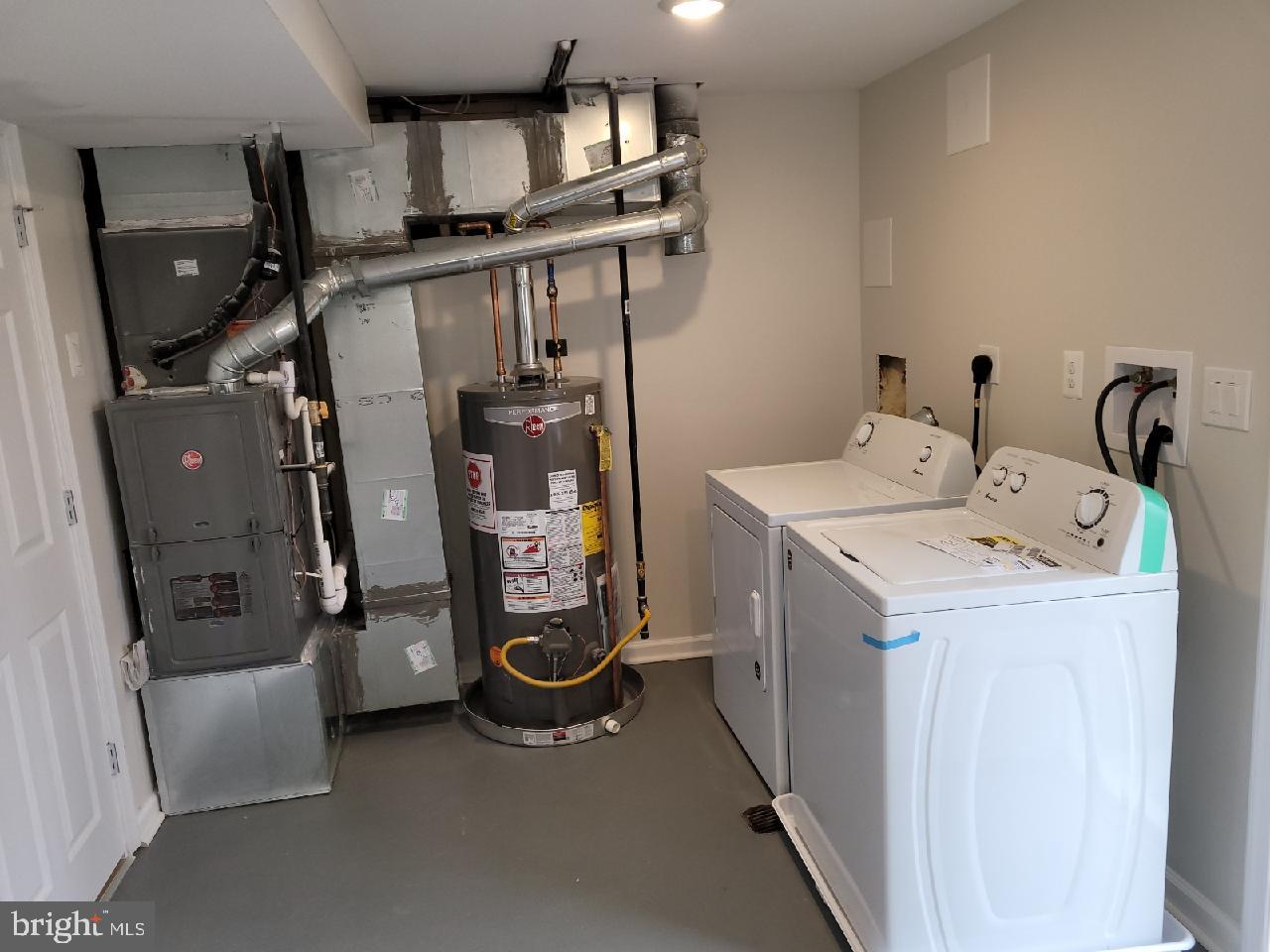 DALE CITY - Residential