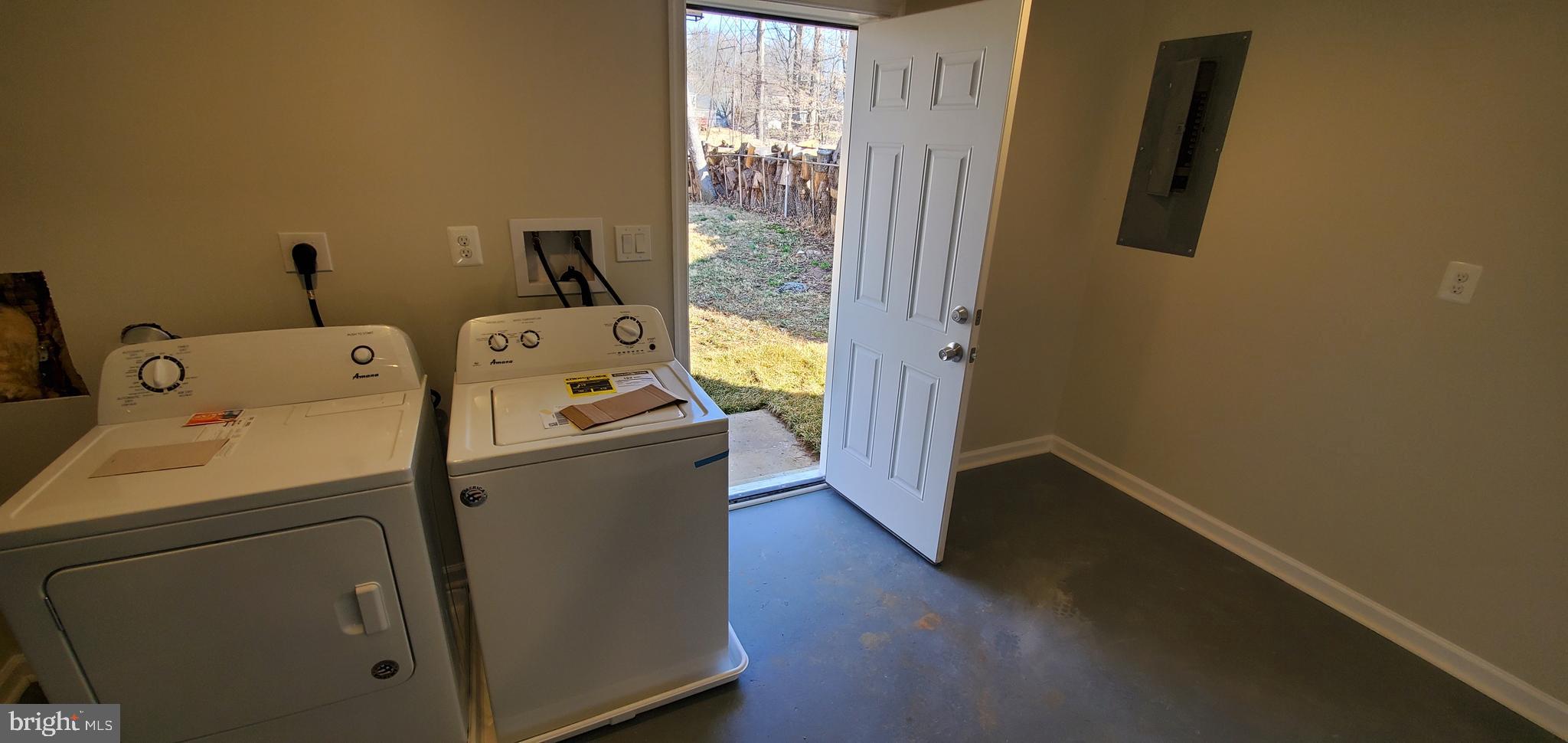 DALE CITY - Residential