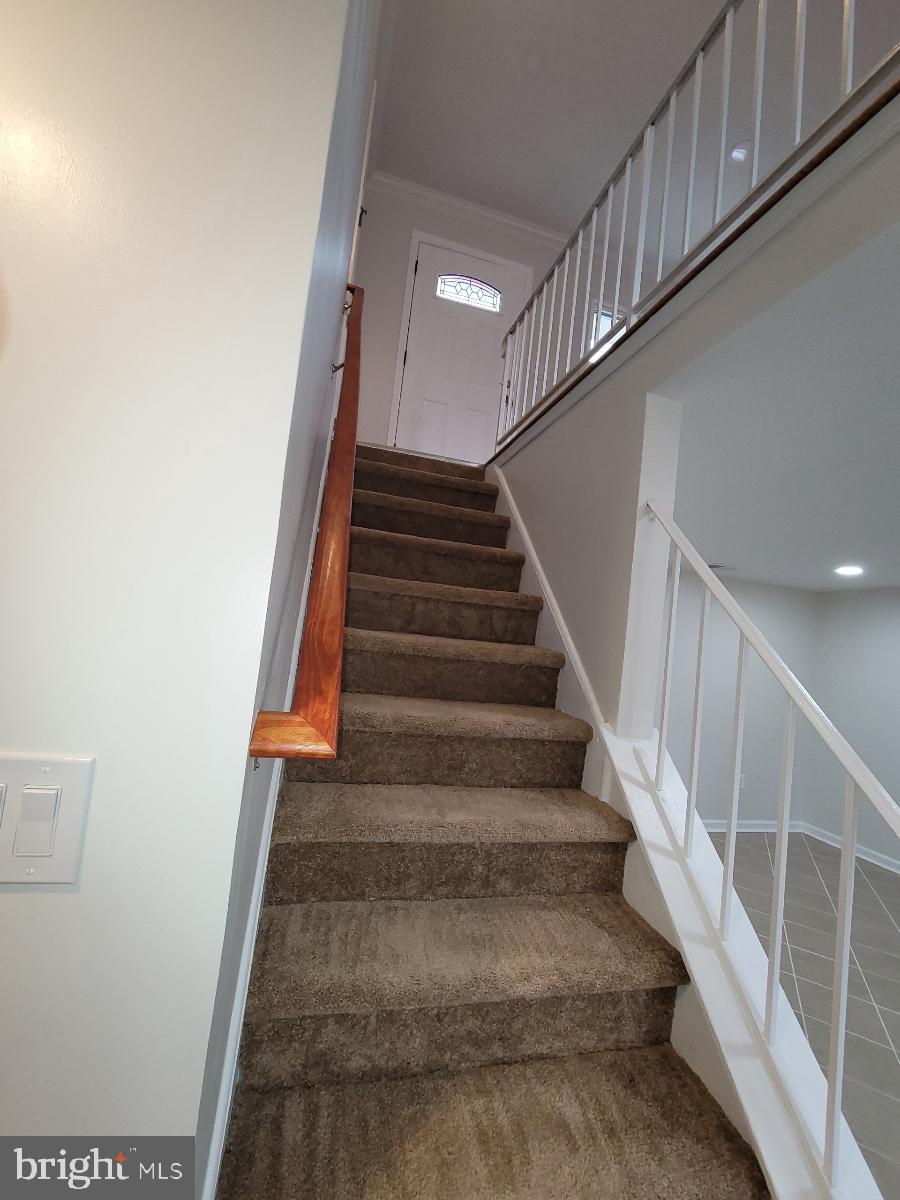 DALE CITY - Residential