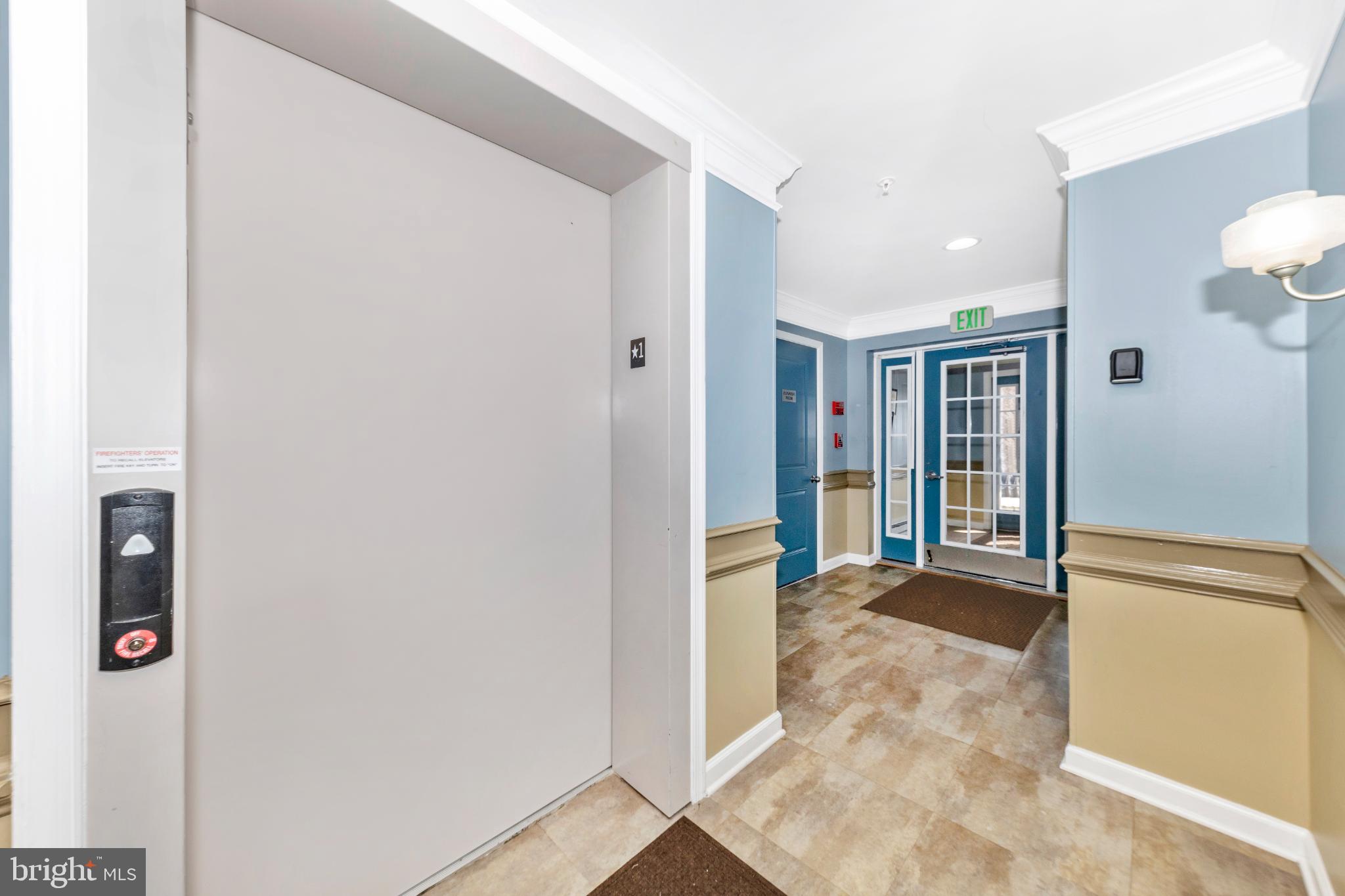 8380 ICE CRYSTAL DRIVE N