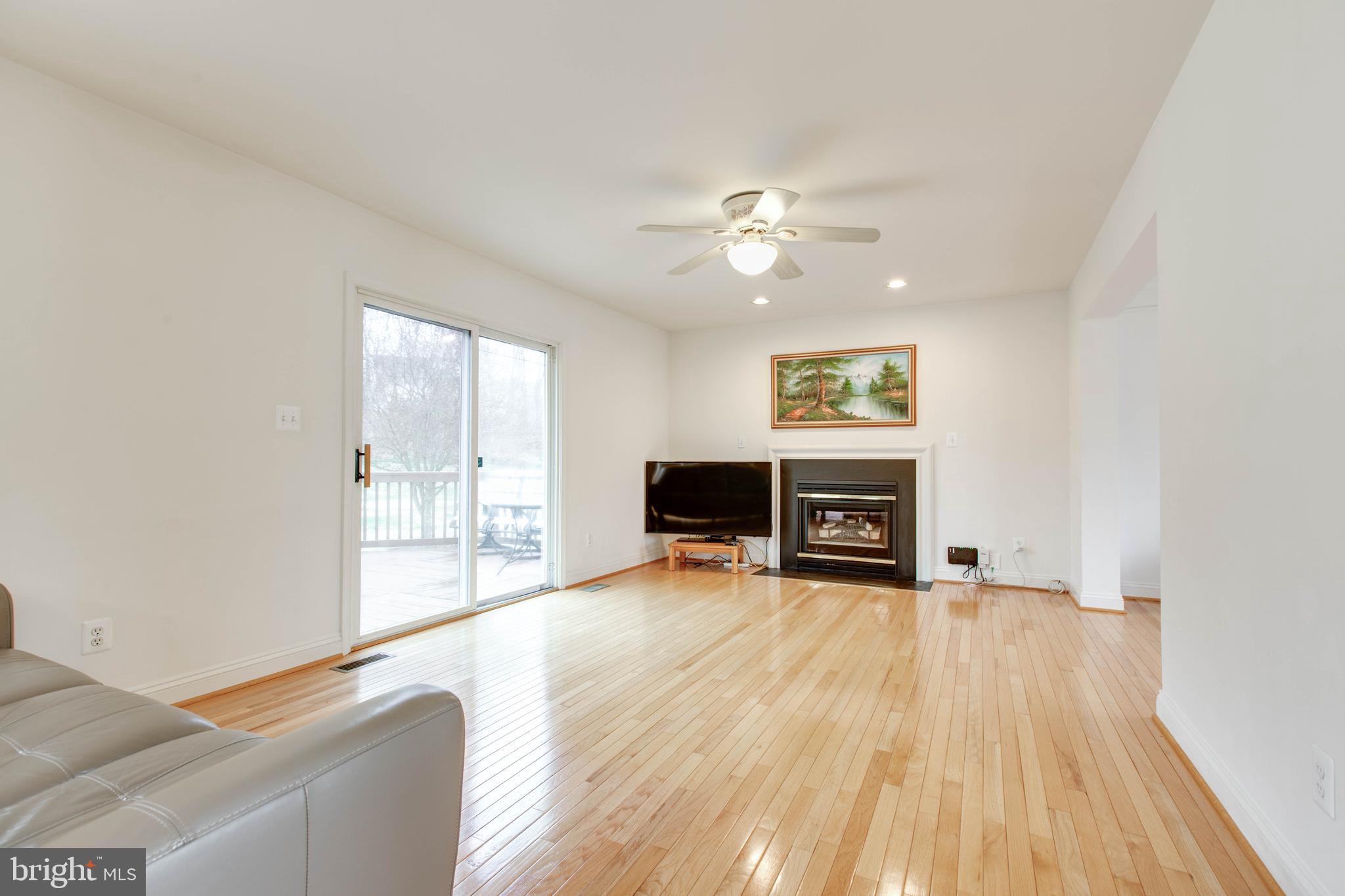 SUNNY FIELD ESTATES - Residential