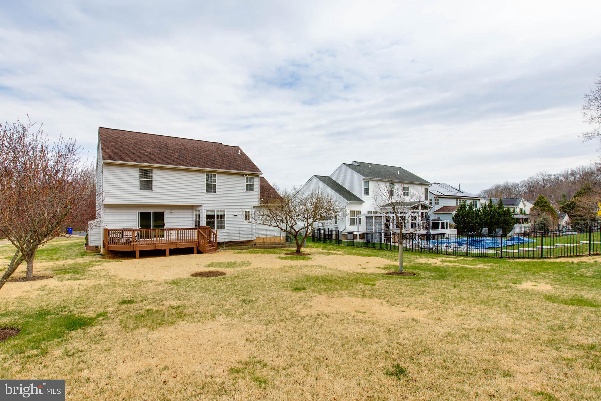 SUNNY FIELD ESTATES - Residential