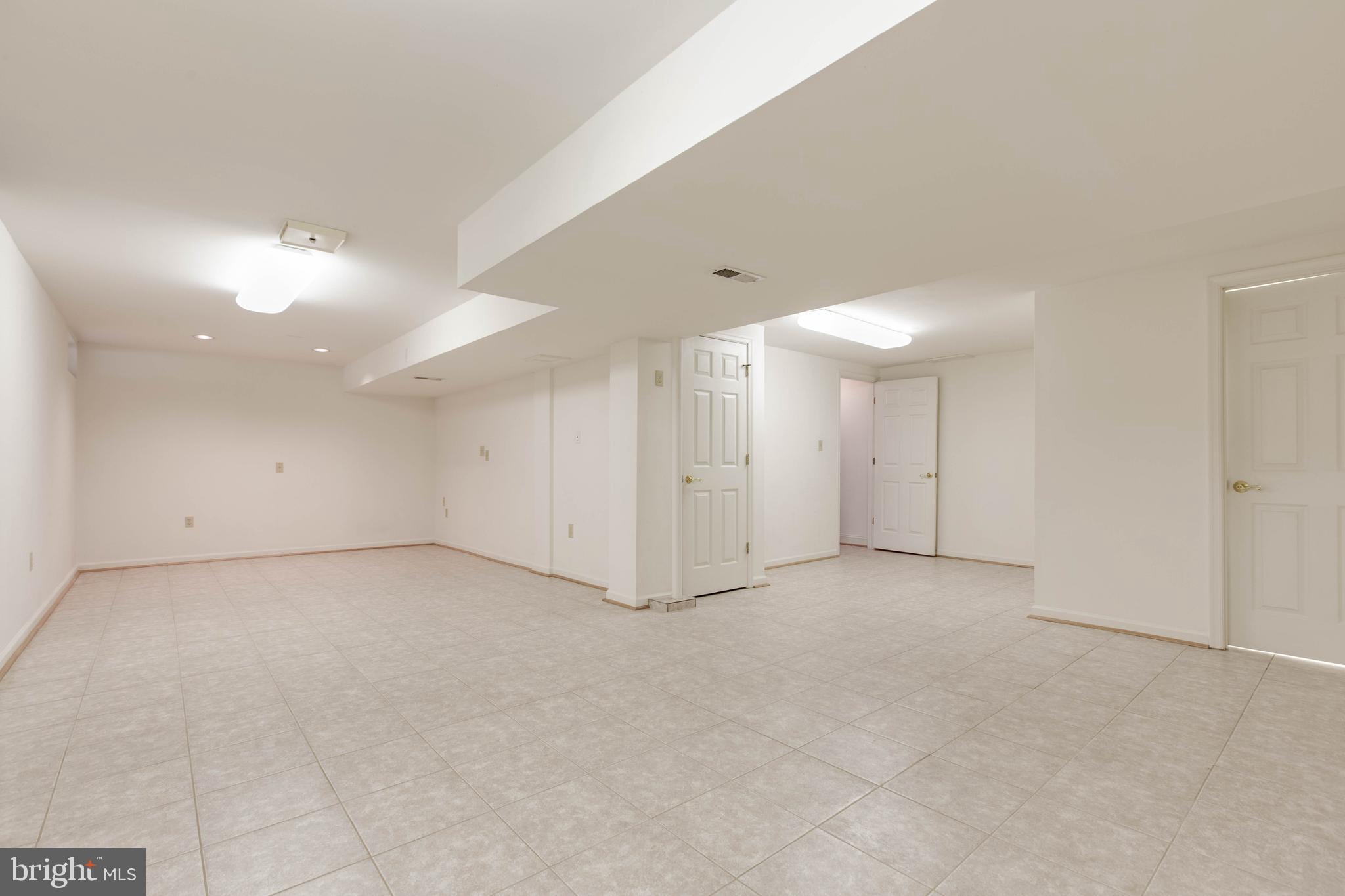 SUNNY FIELD ESTATES - Residential