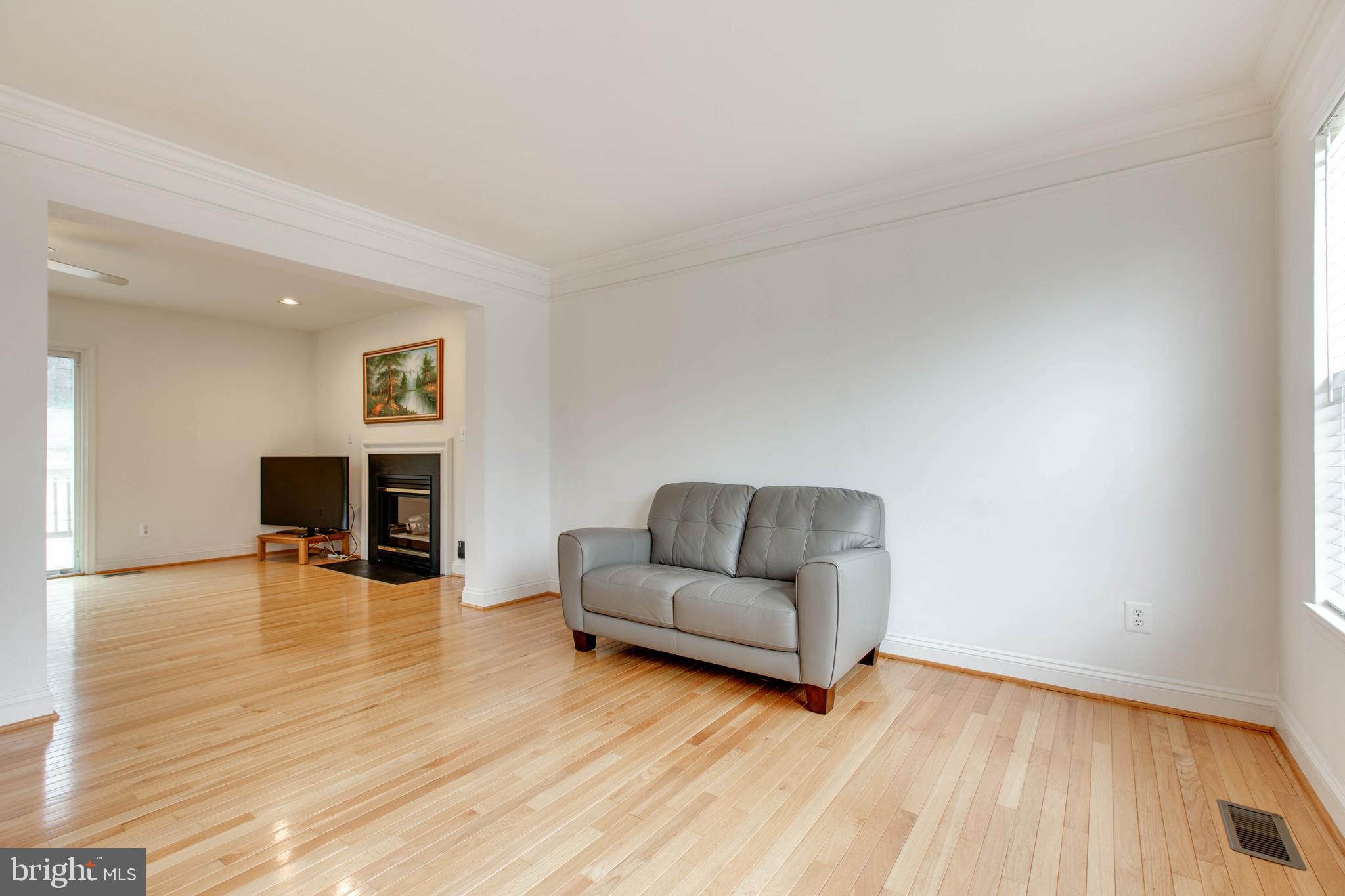 SUNNY FIELD ESTATES - Residential