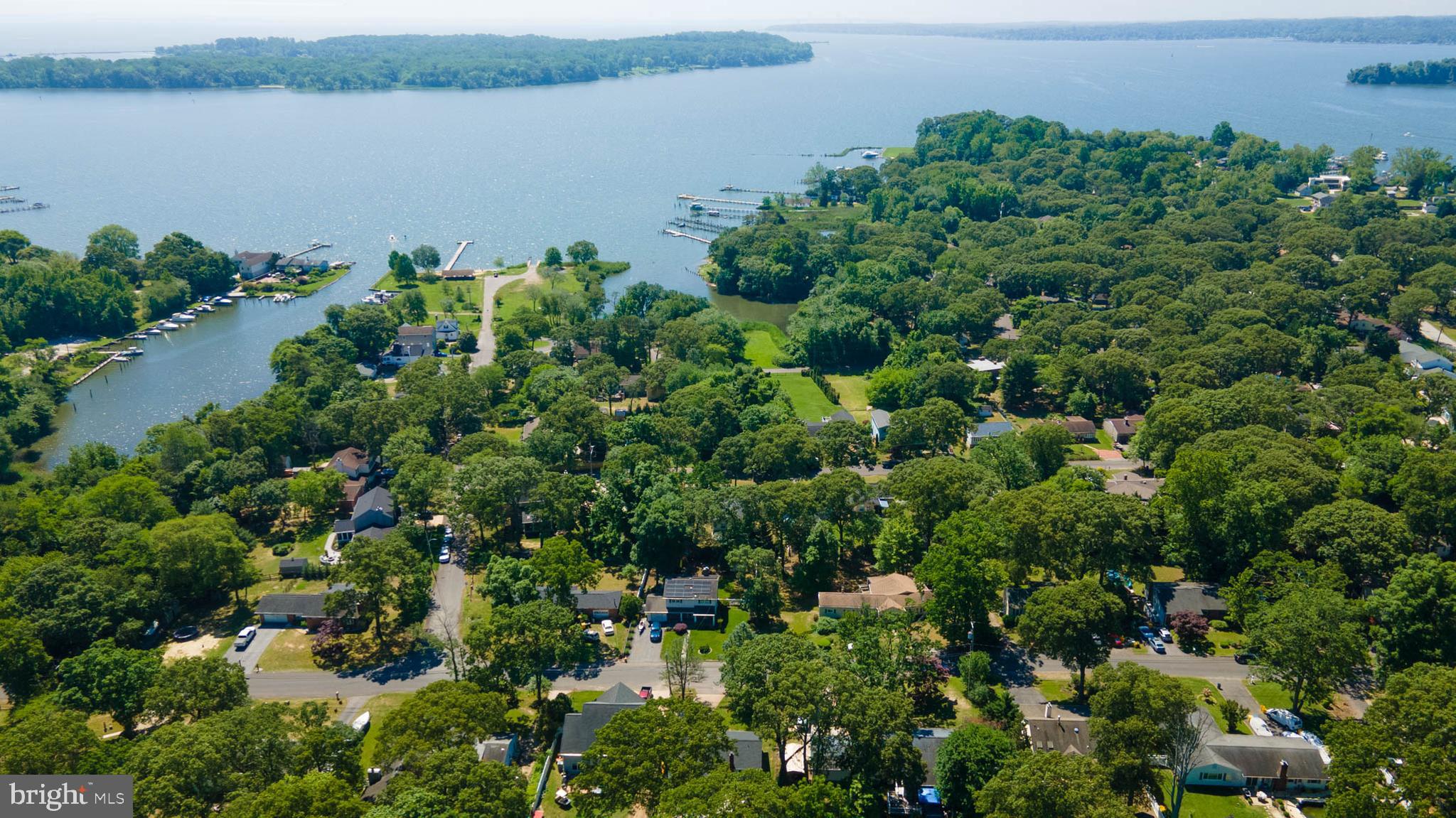 HUNTERS HARBOR - Residential