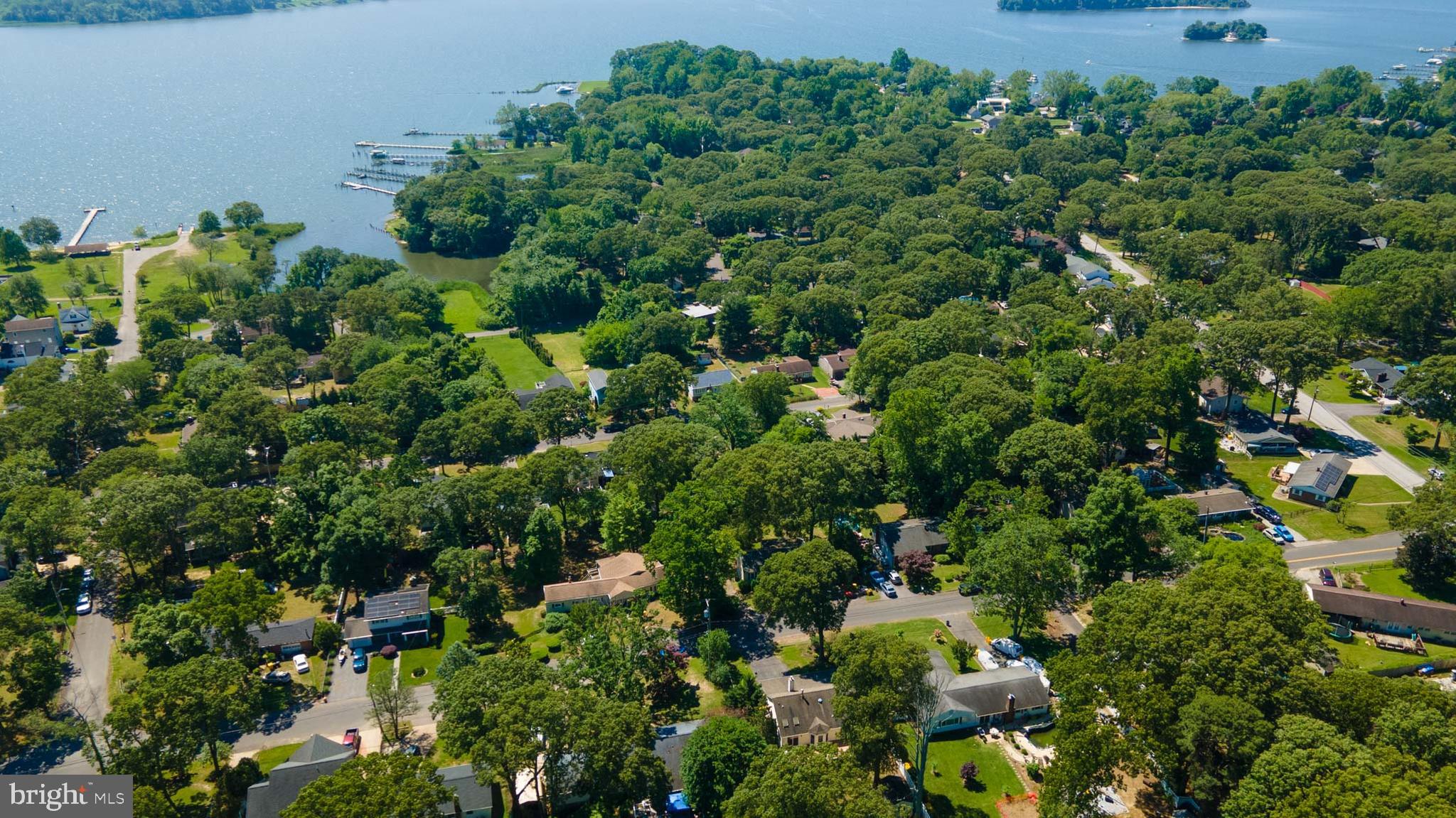 HUNTERS HARBOR - Residential