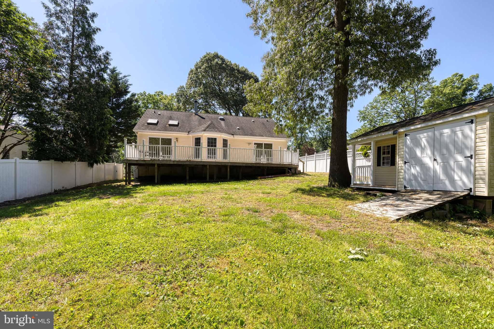 HUNTERS HARBOR - Residential