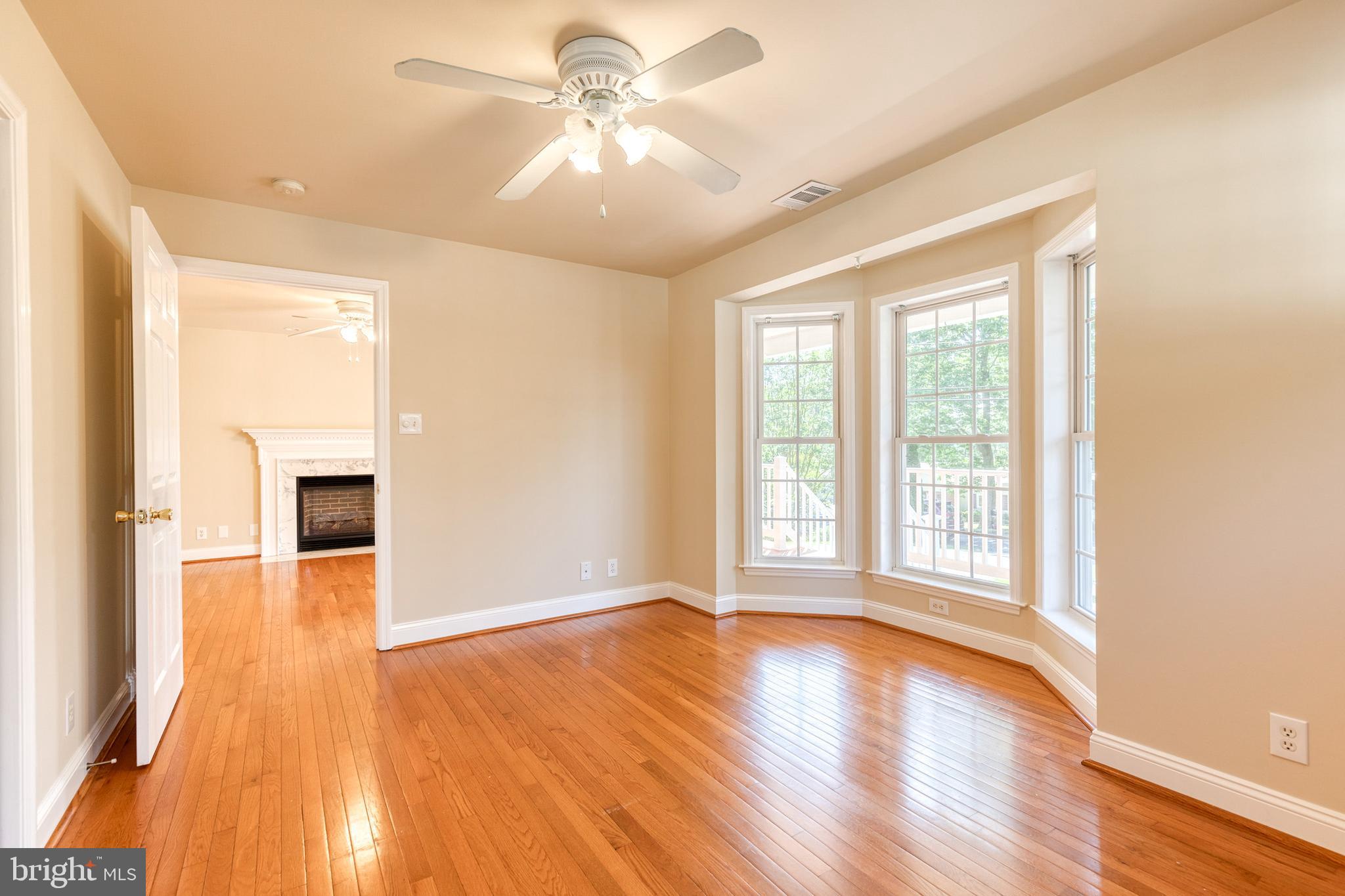 HUNTERS HARBOR - Residential