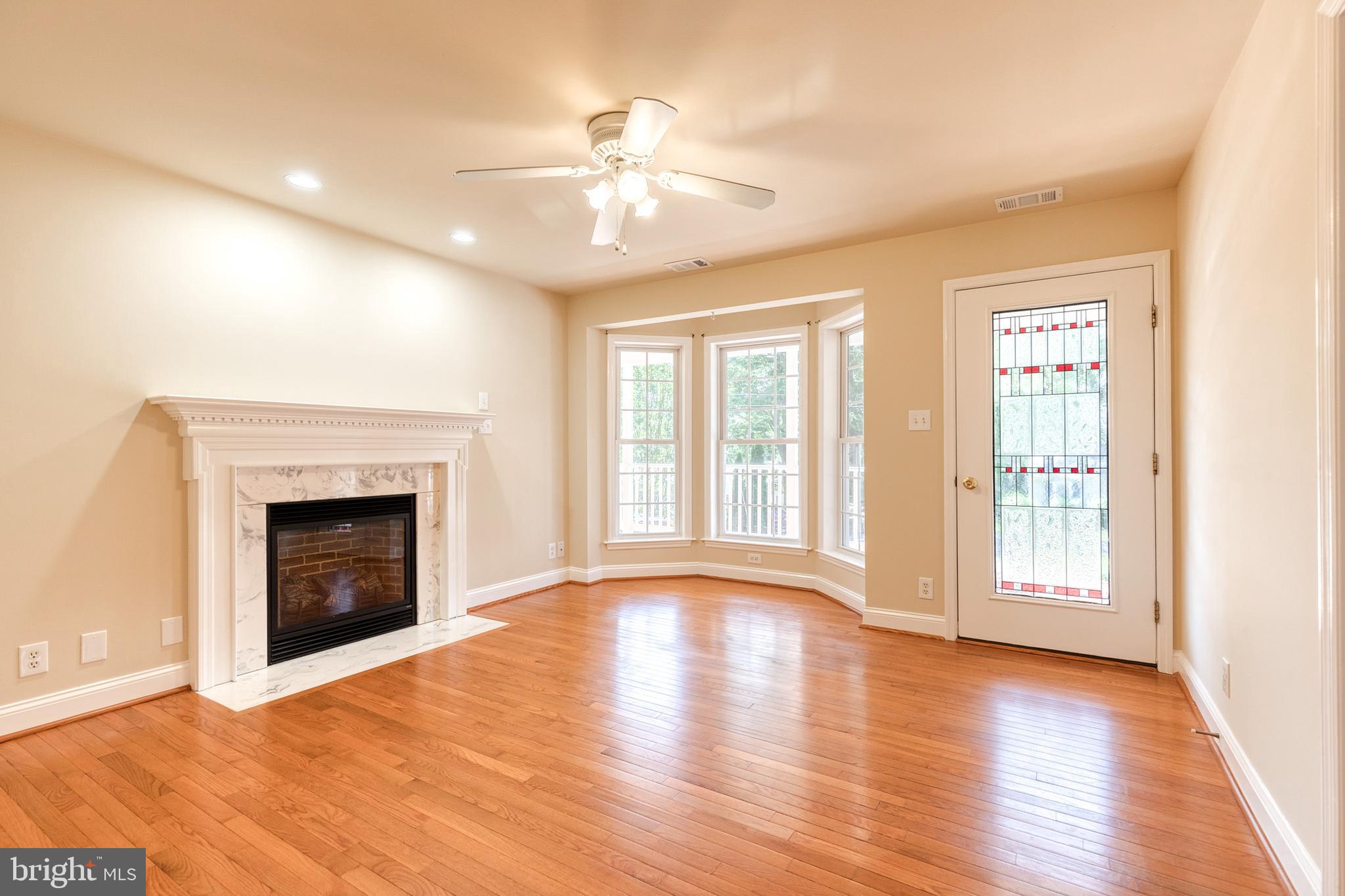 HUNTERS HARBOR - Residential