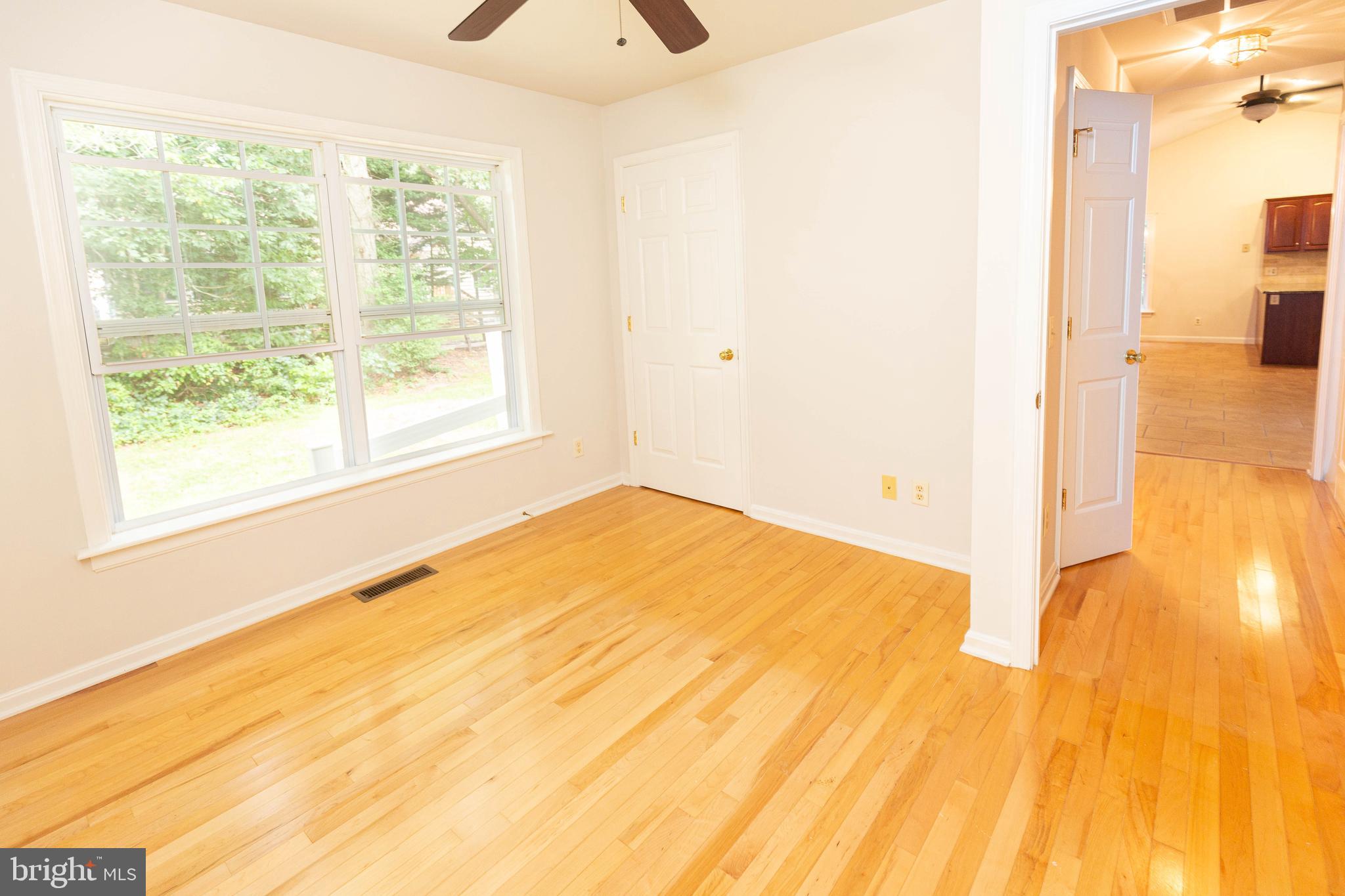 OAK CREST FARM - Residential