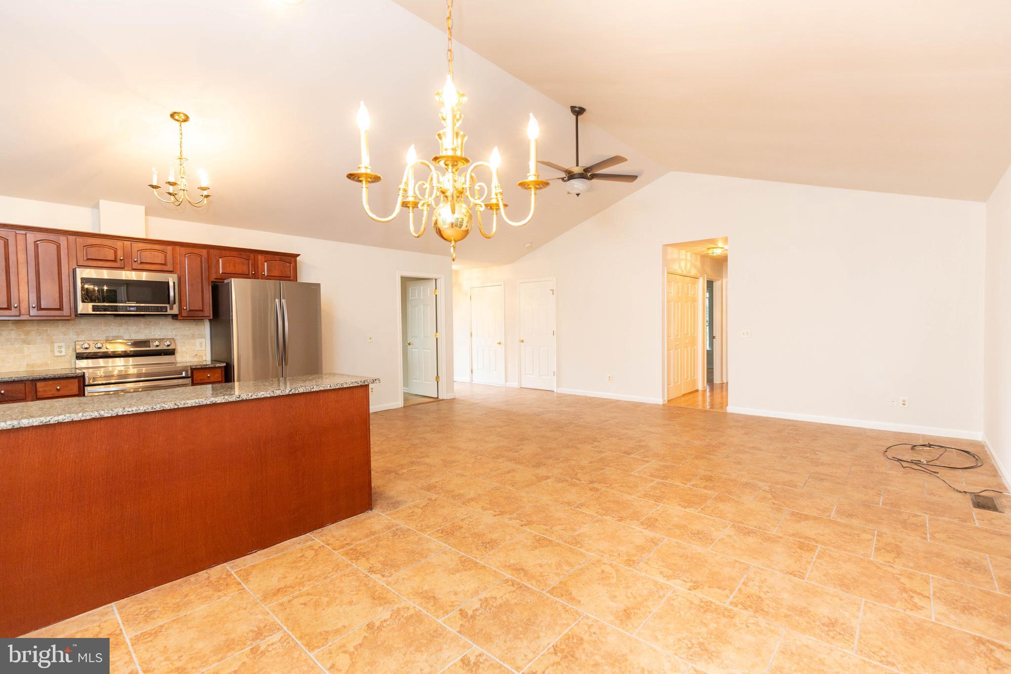 OAK CREST FARM - Residential