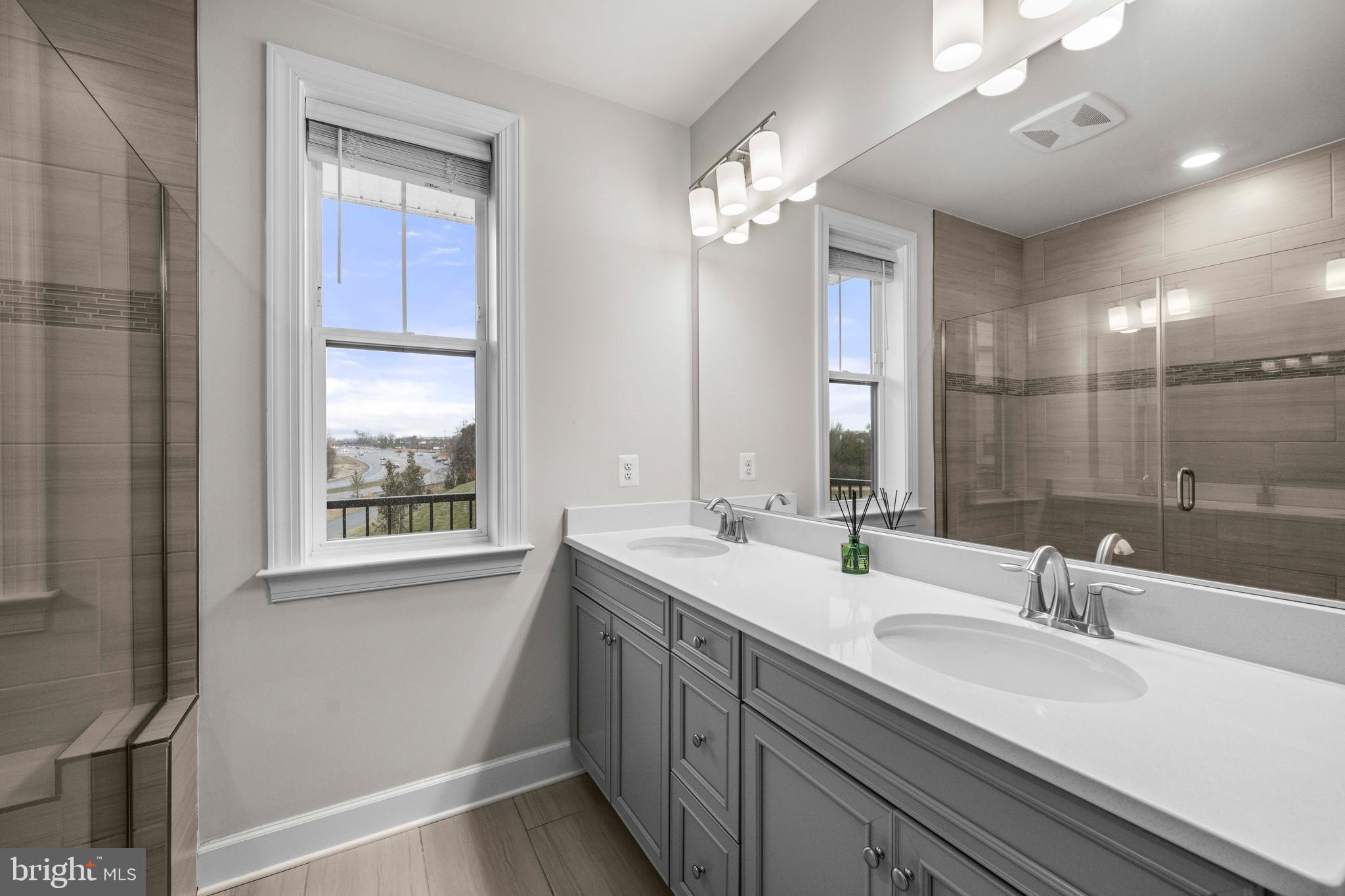 METRO WALK AT MOOREFIELD STATION - Residential