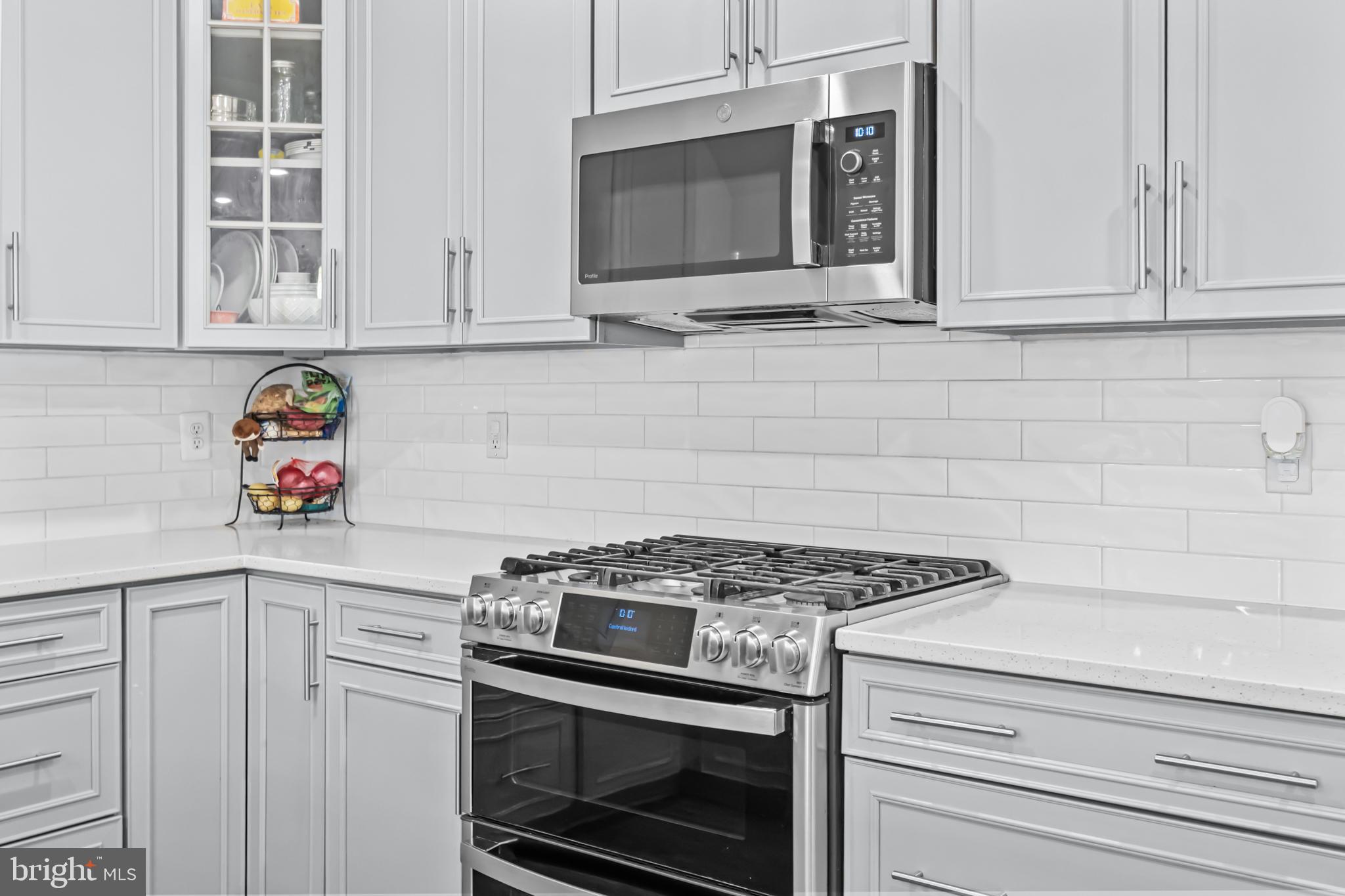 METRO WALK AT MOOREFIELD STATION - Residential