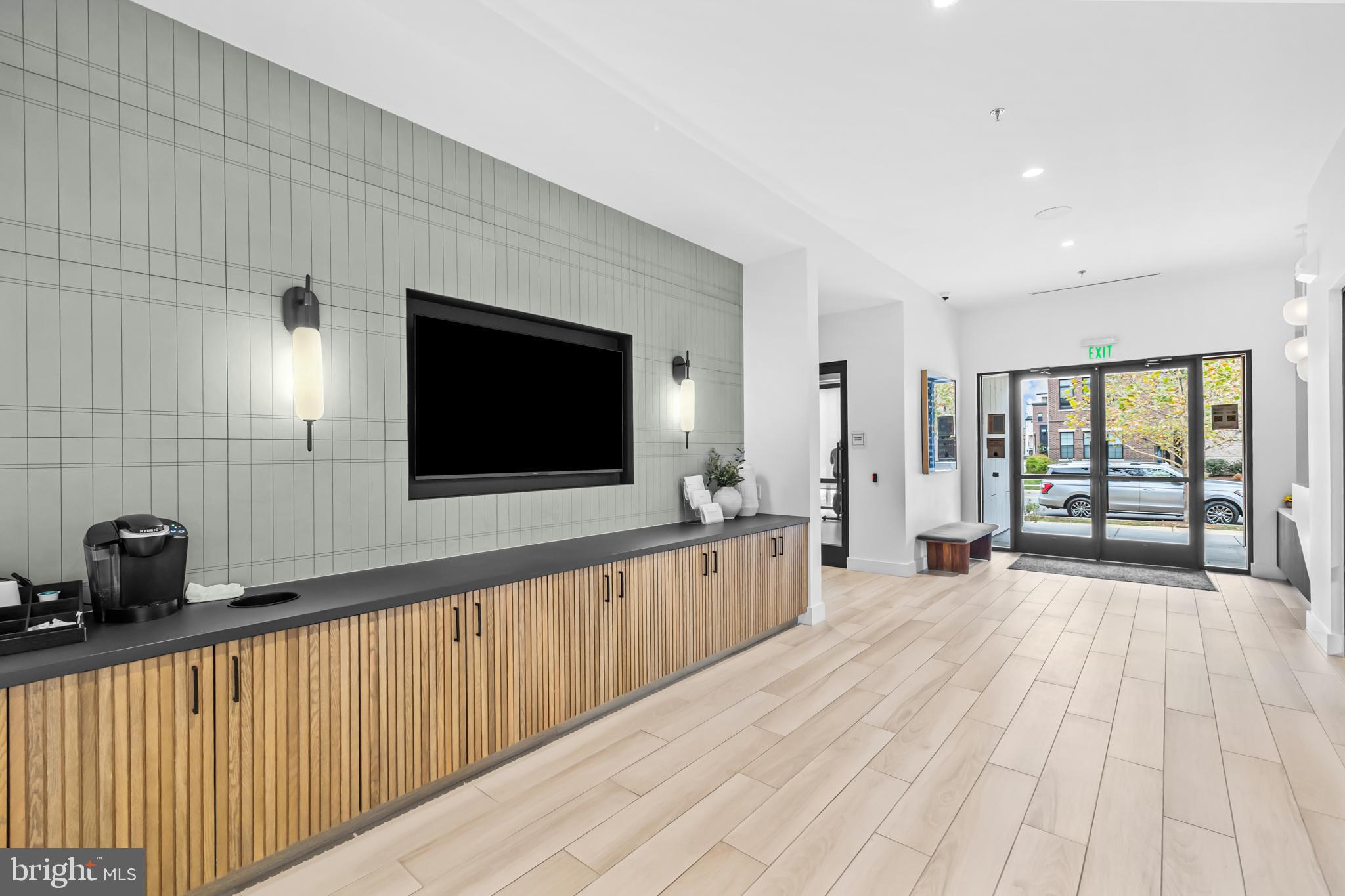 METRO WALK AT MOOREFIELD STATION - Residential