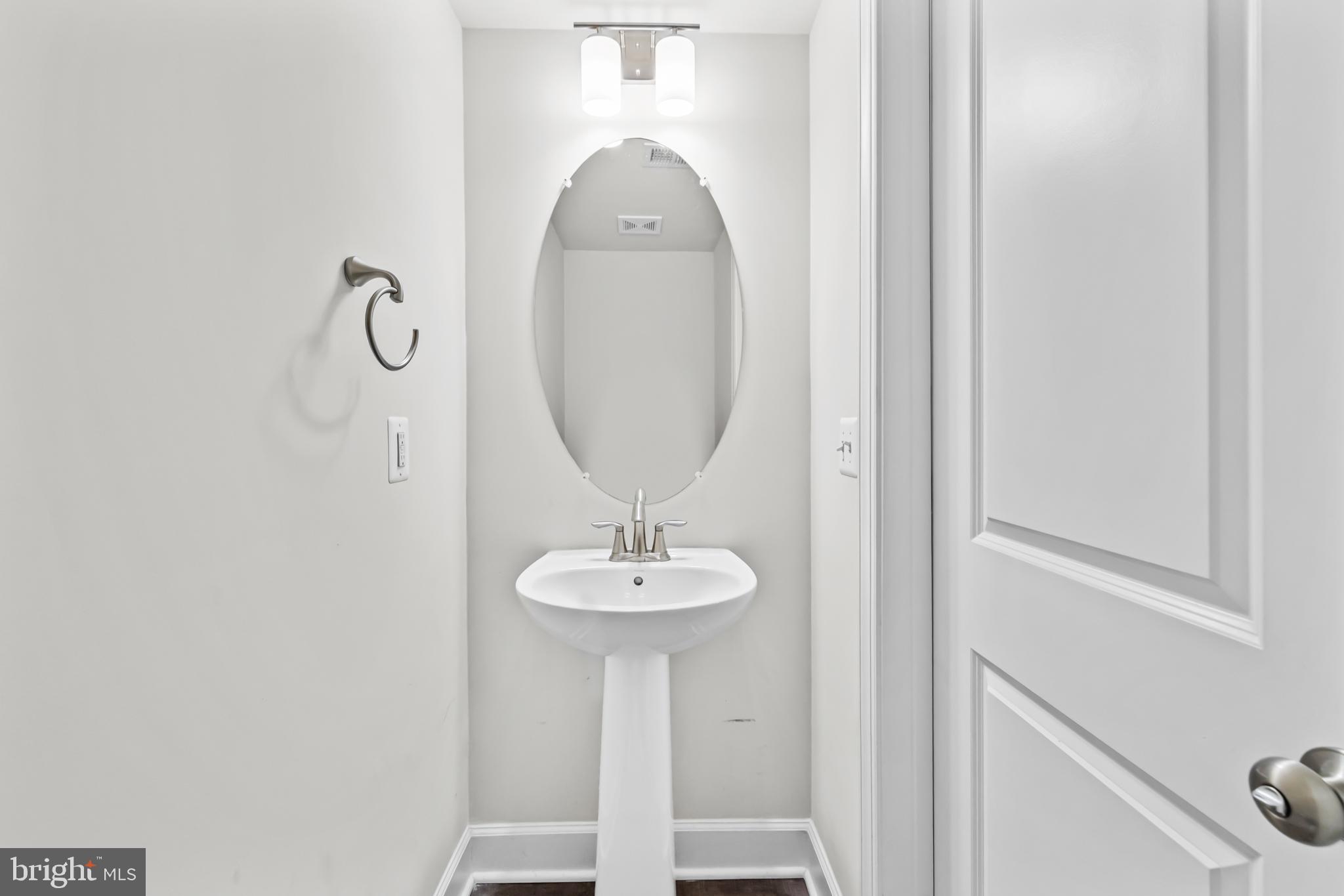 METRO WALK AT MOOREFIELD STATION - Residential