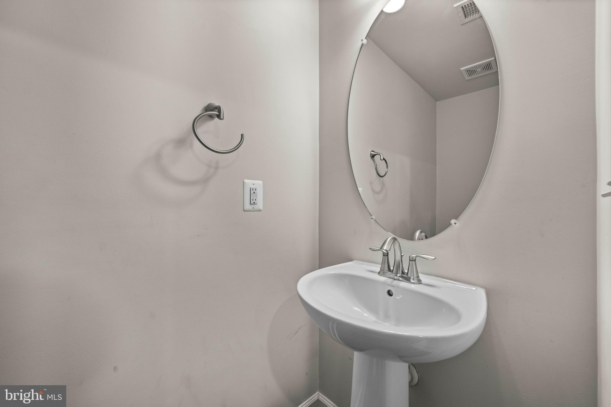 METRO WALK AT MOOREFIELD STATION - Residential