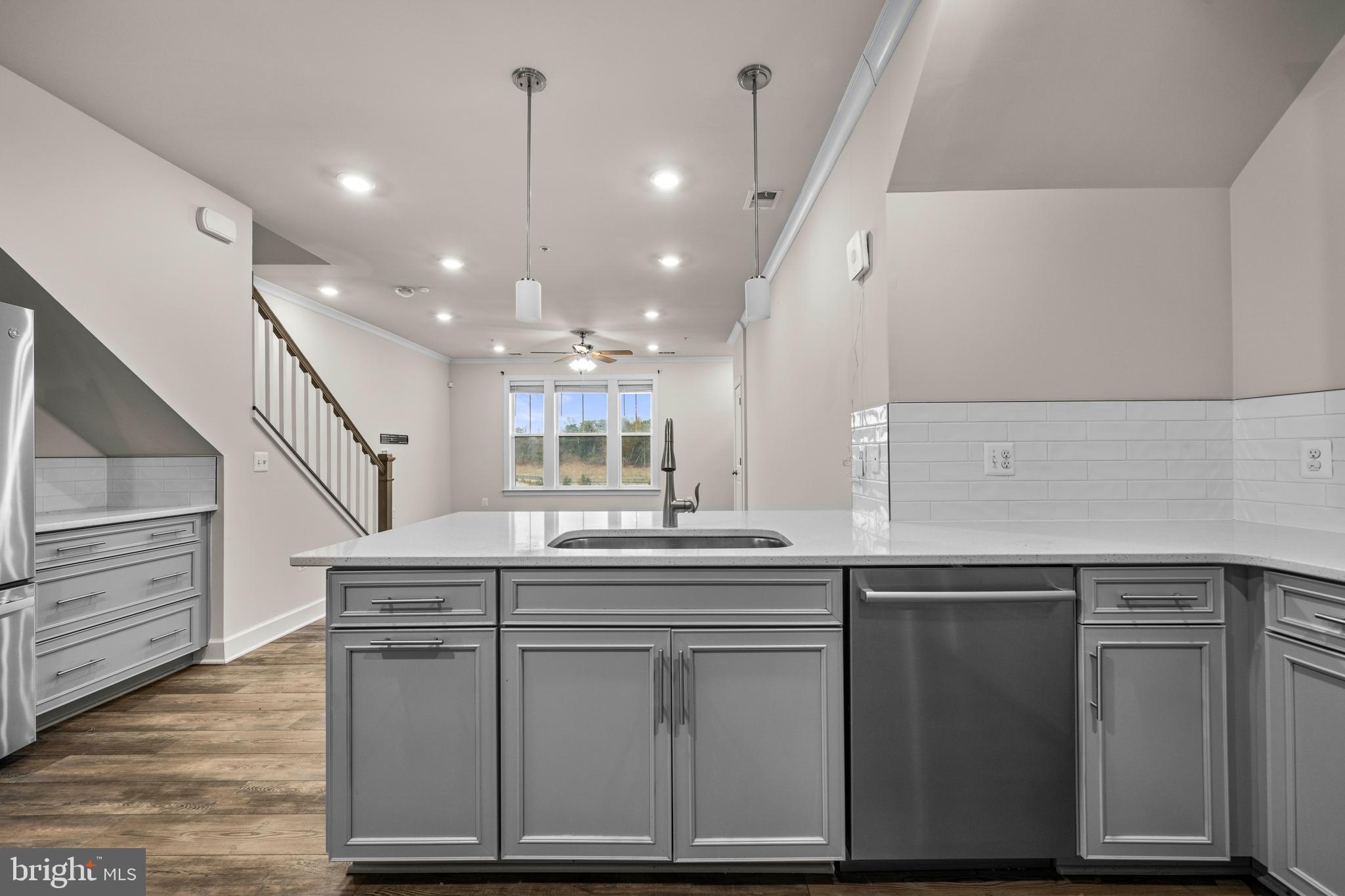 METRO WALK AT MOOREFIELD STATION - Residential