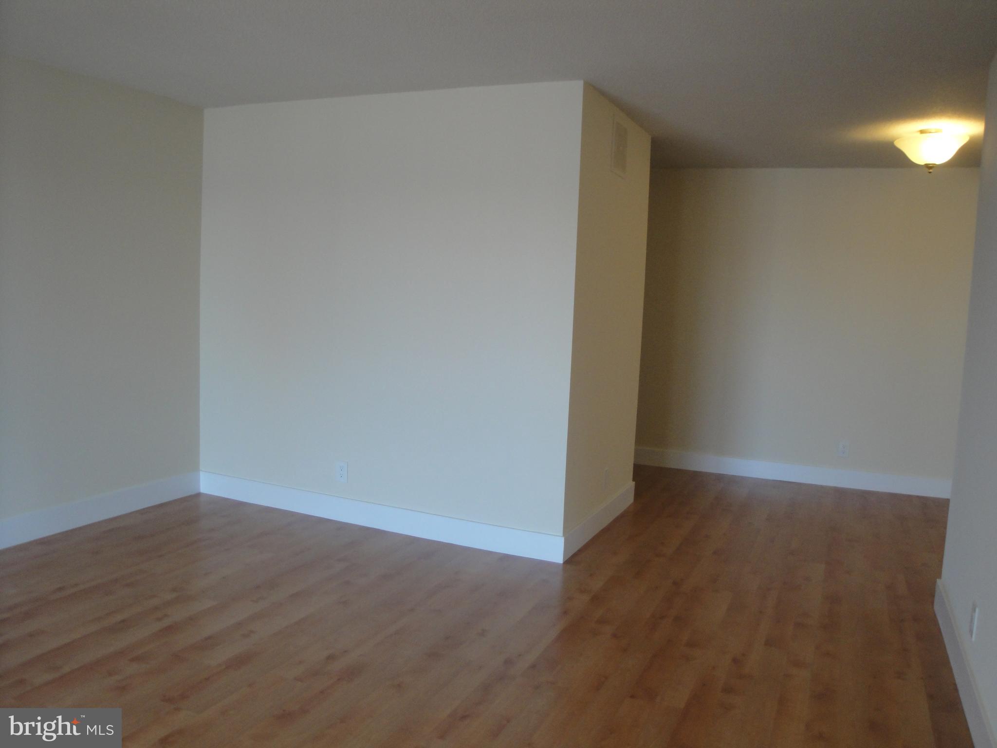 ROTONDA - Residential Lease