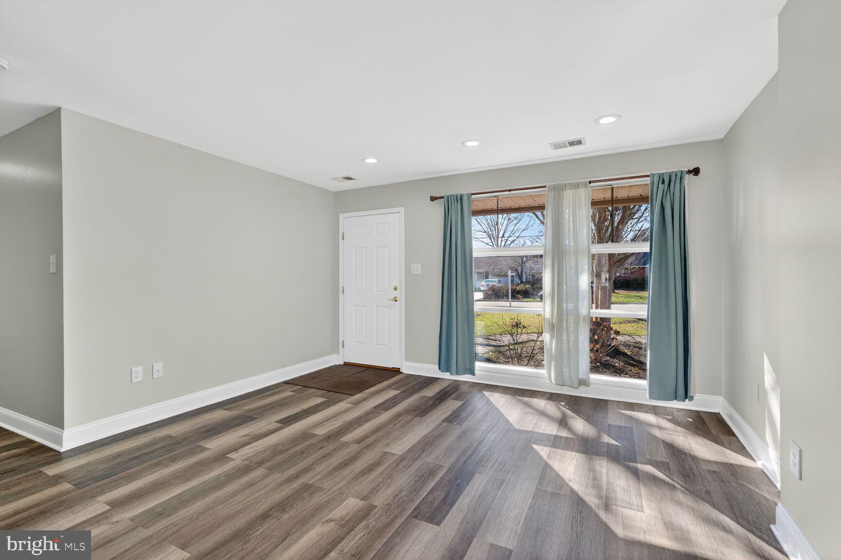 6307 COTTONWOOD DRIVE