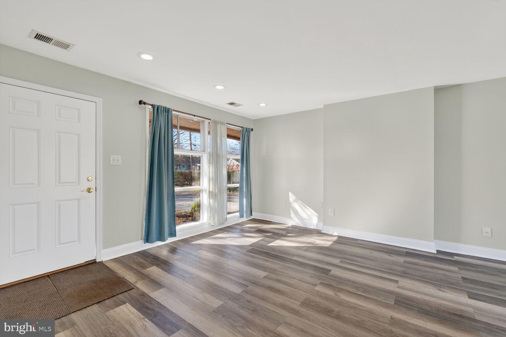 6307 COTTONWOOD DRIVE