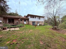 4050 GRANDE VIEW DRIVE