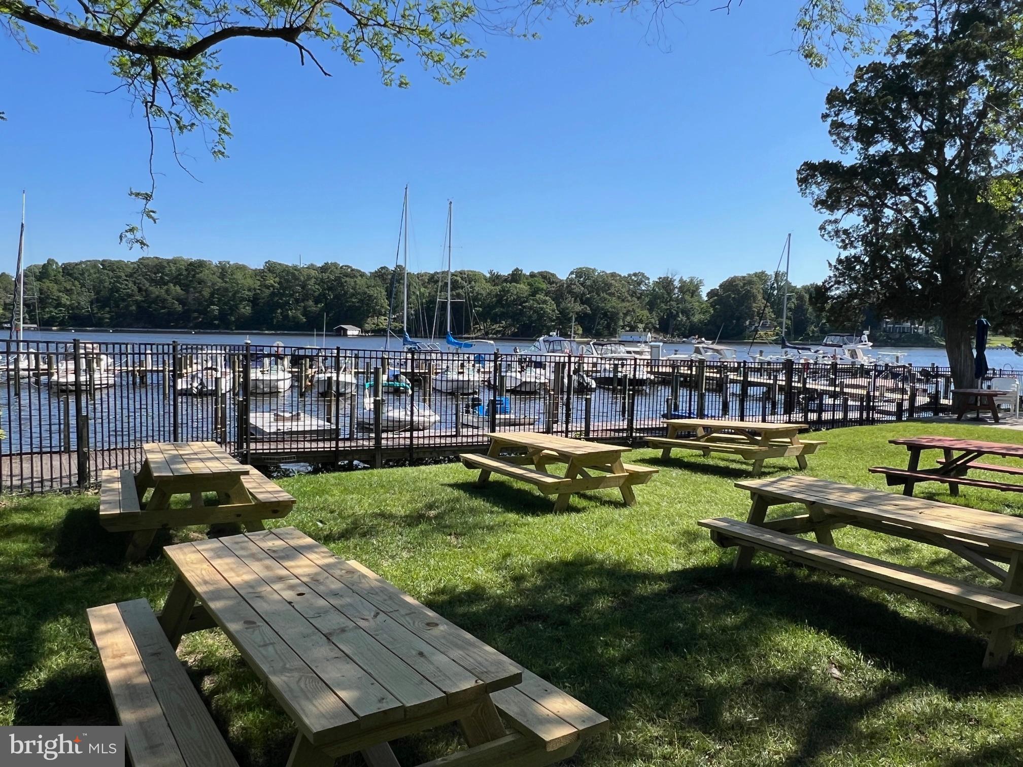 WHITEHURST - Residential