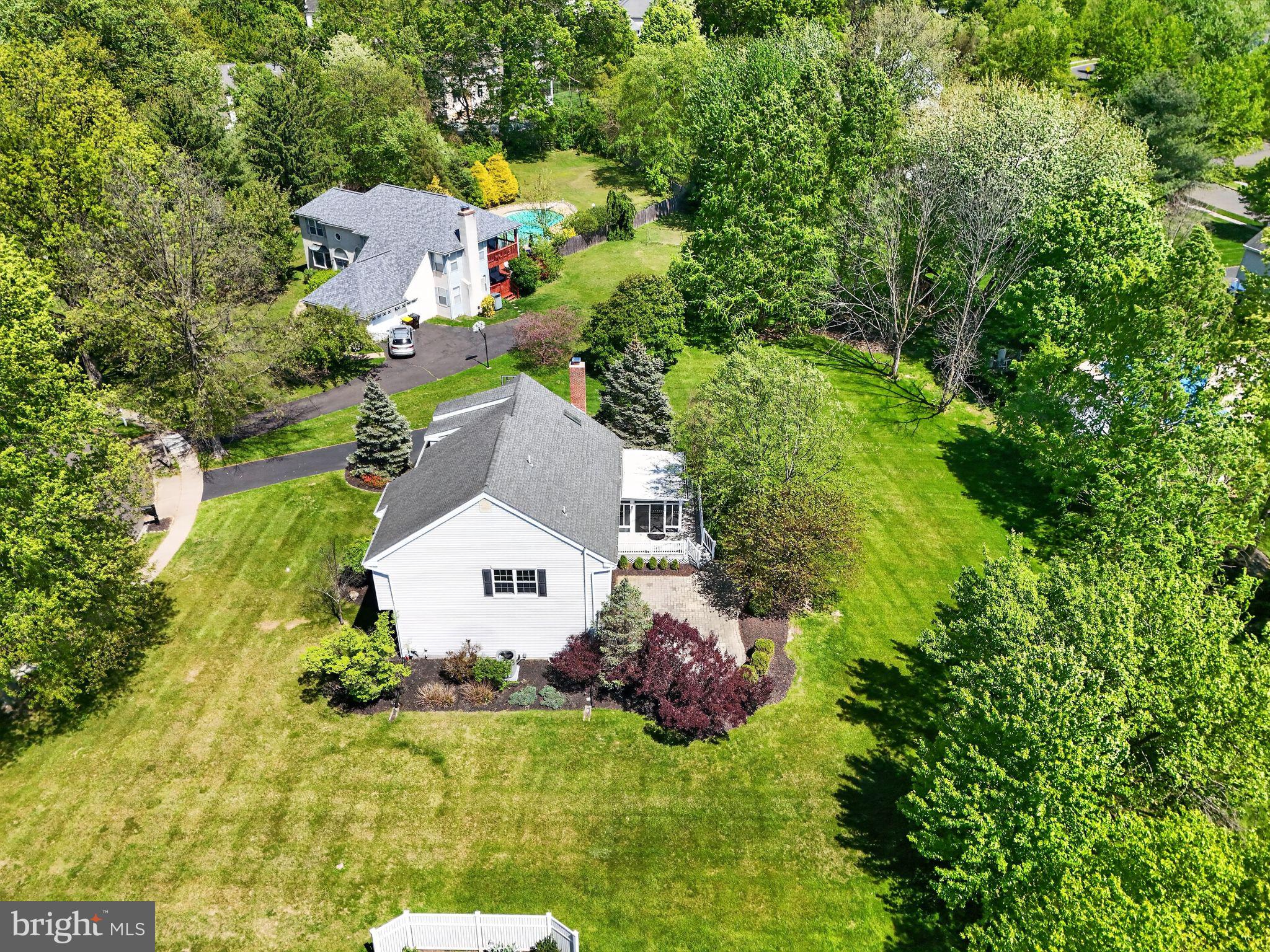 MALLARD POND - Residential