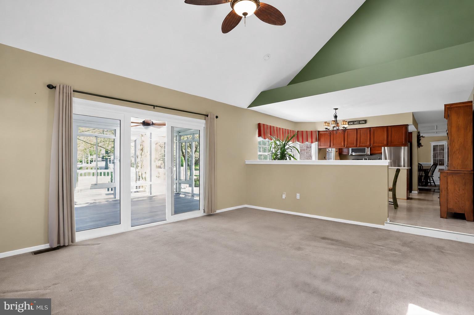MALLARD POND - Residential