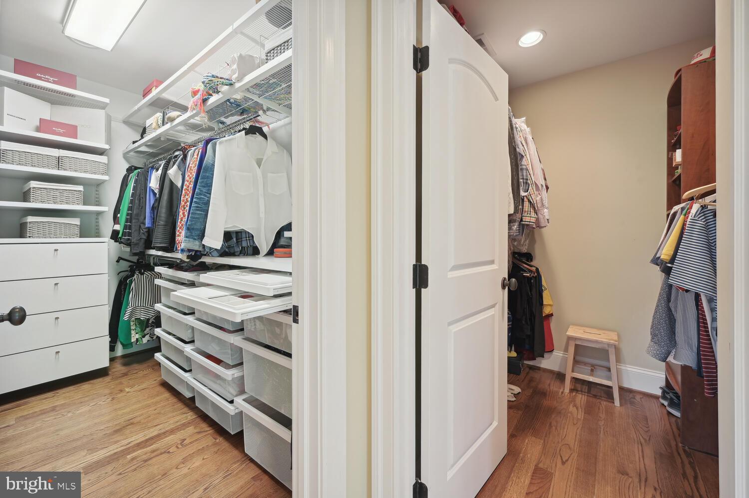 OAKWOOD KNOLLS - Residential