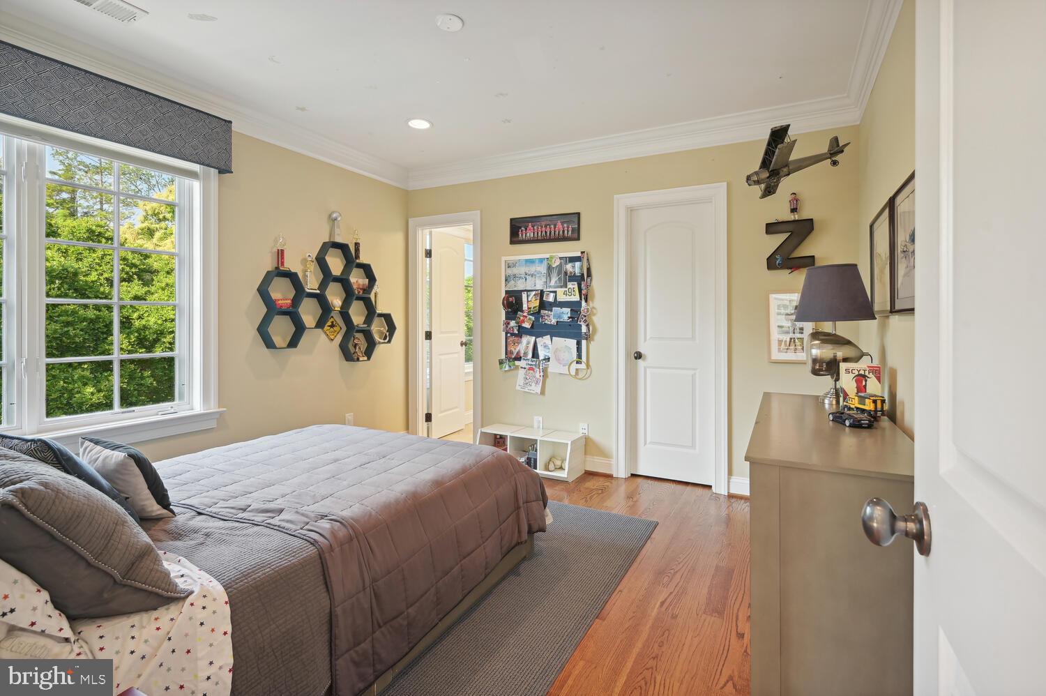 OAKWOOD KNOLLS - Residential