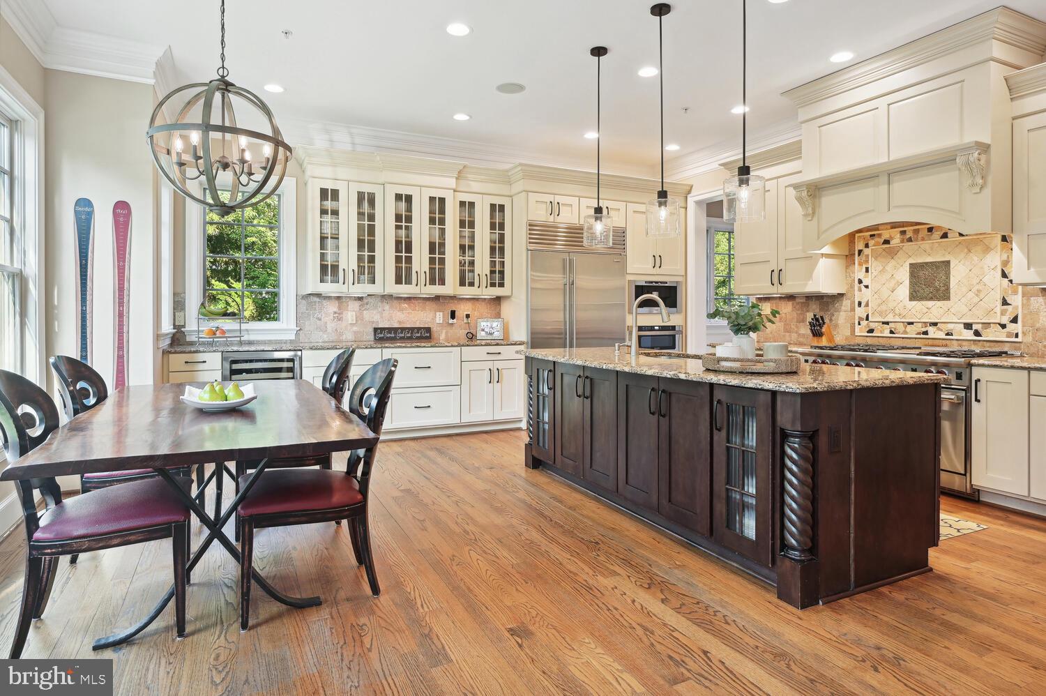 OAKWOOD KNOLLS - Residential