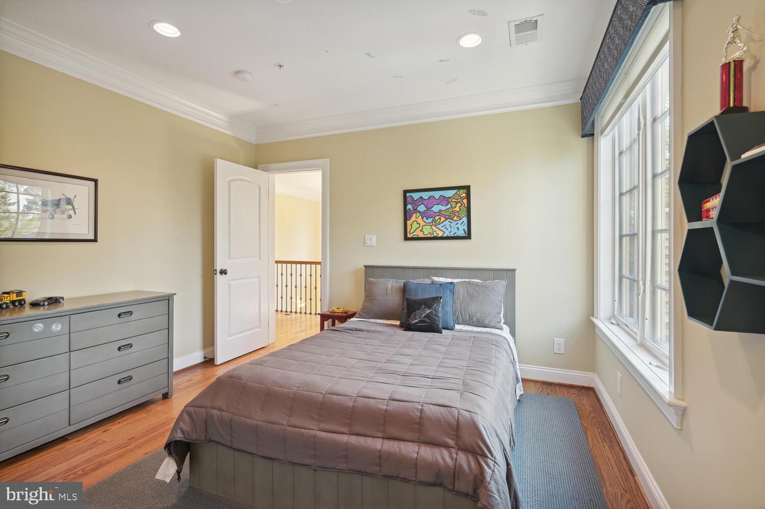 OAKWOOD KNOLLS - Residential