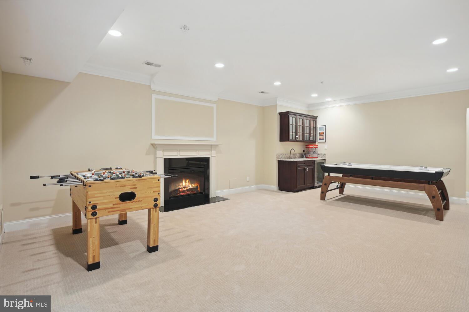 OAKWOOD KNOLLS - Residential