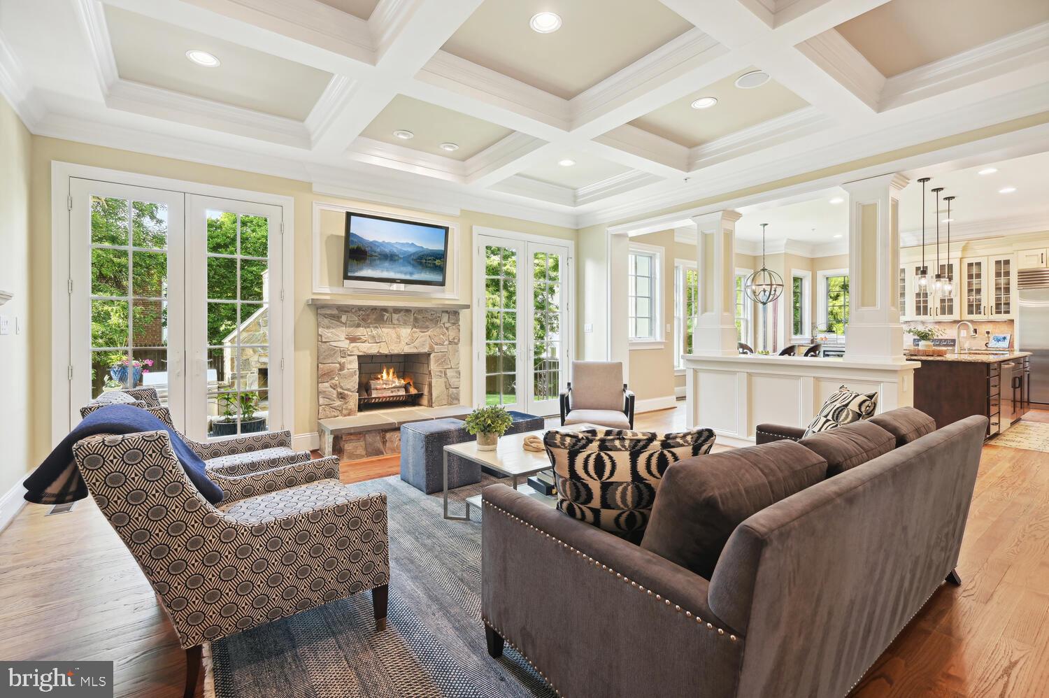 OAKWOOD KNOLLS - Residential