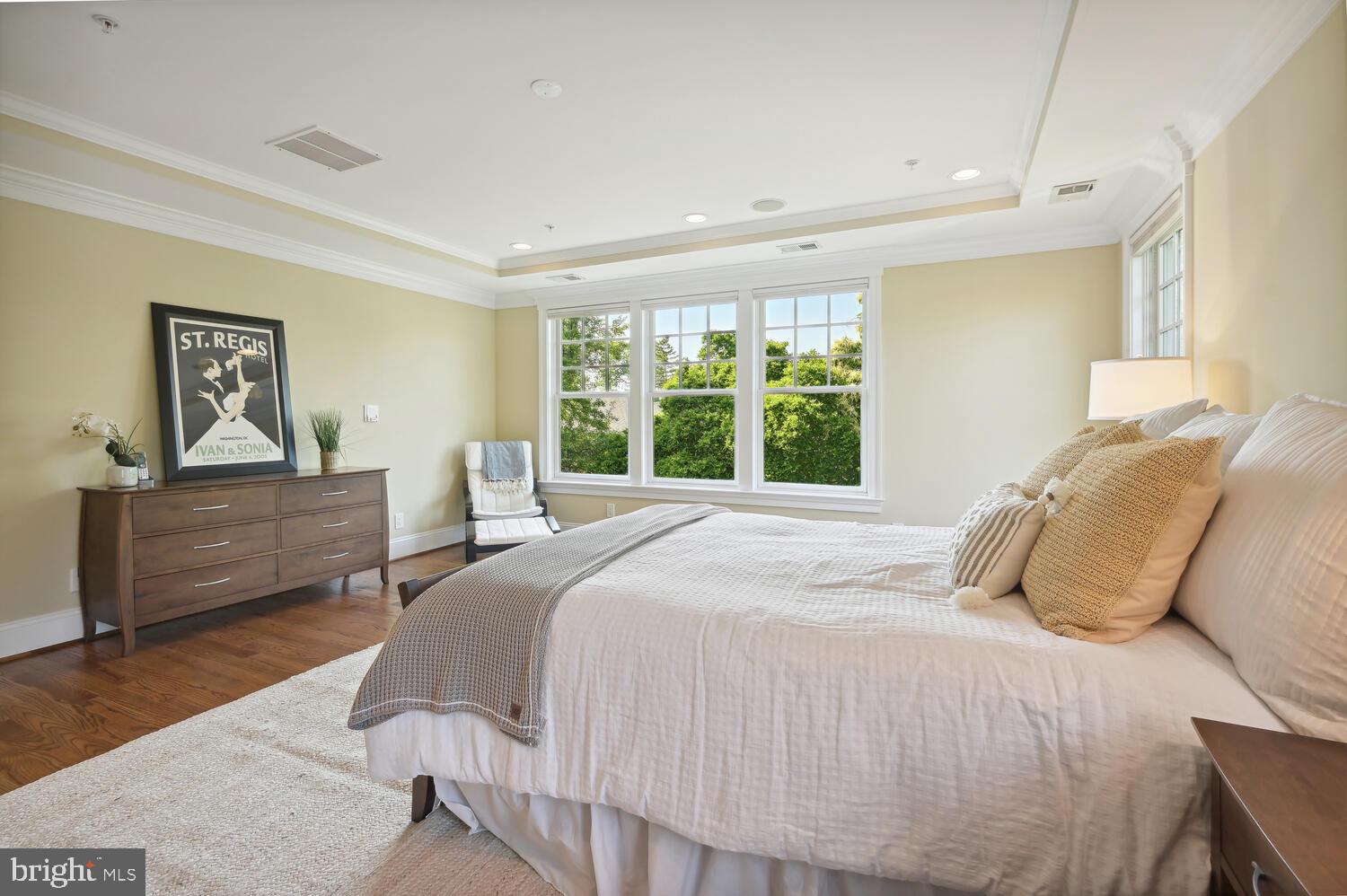 OAKWOOD KNOLLS - Residential