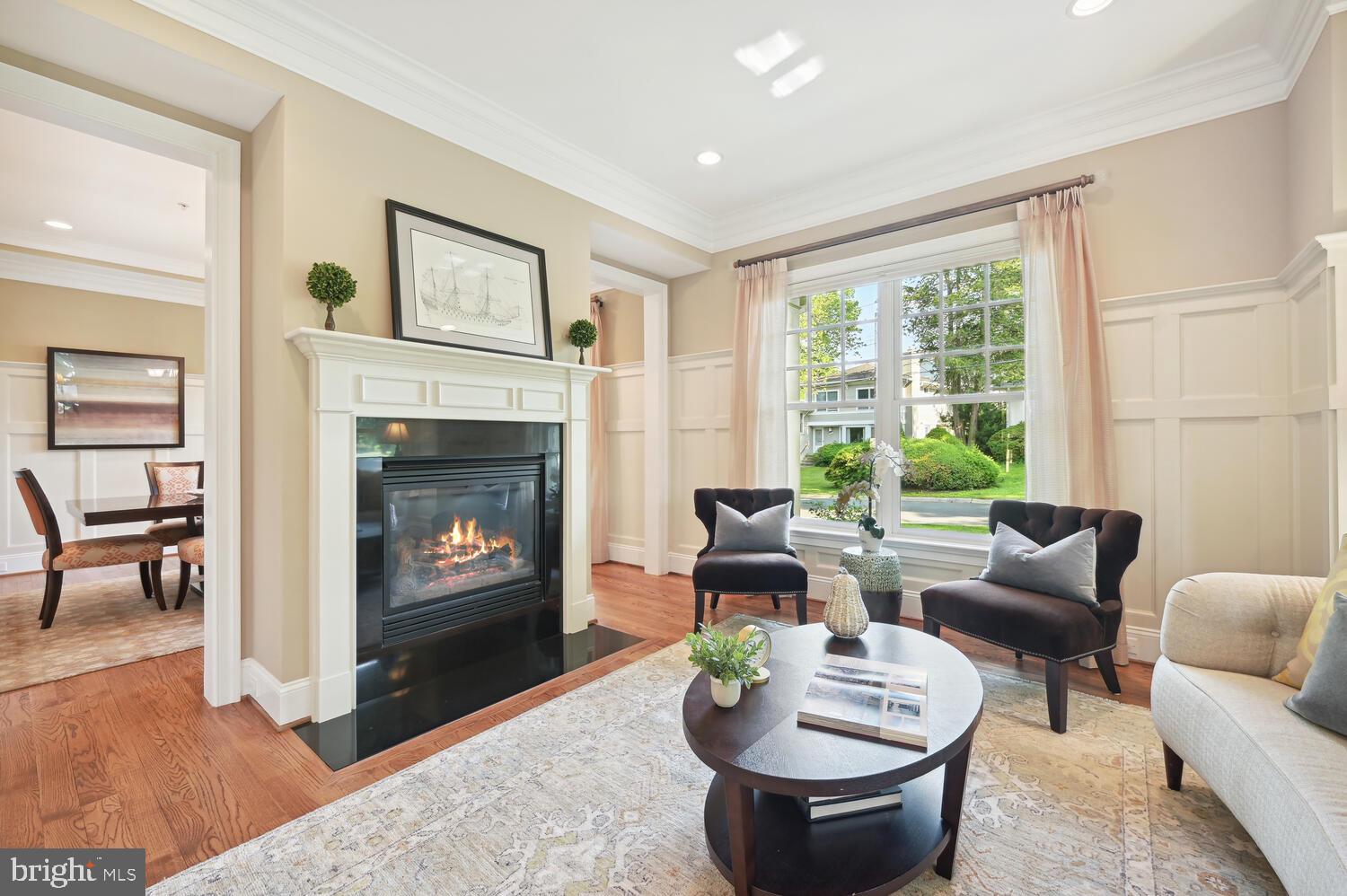 OAKWOOD KNOLLS - Residential